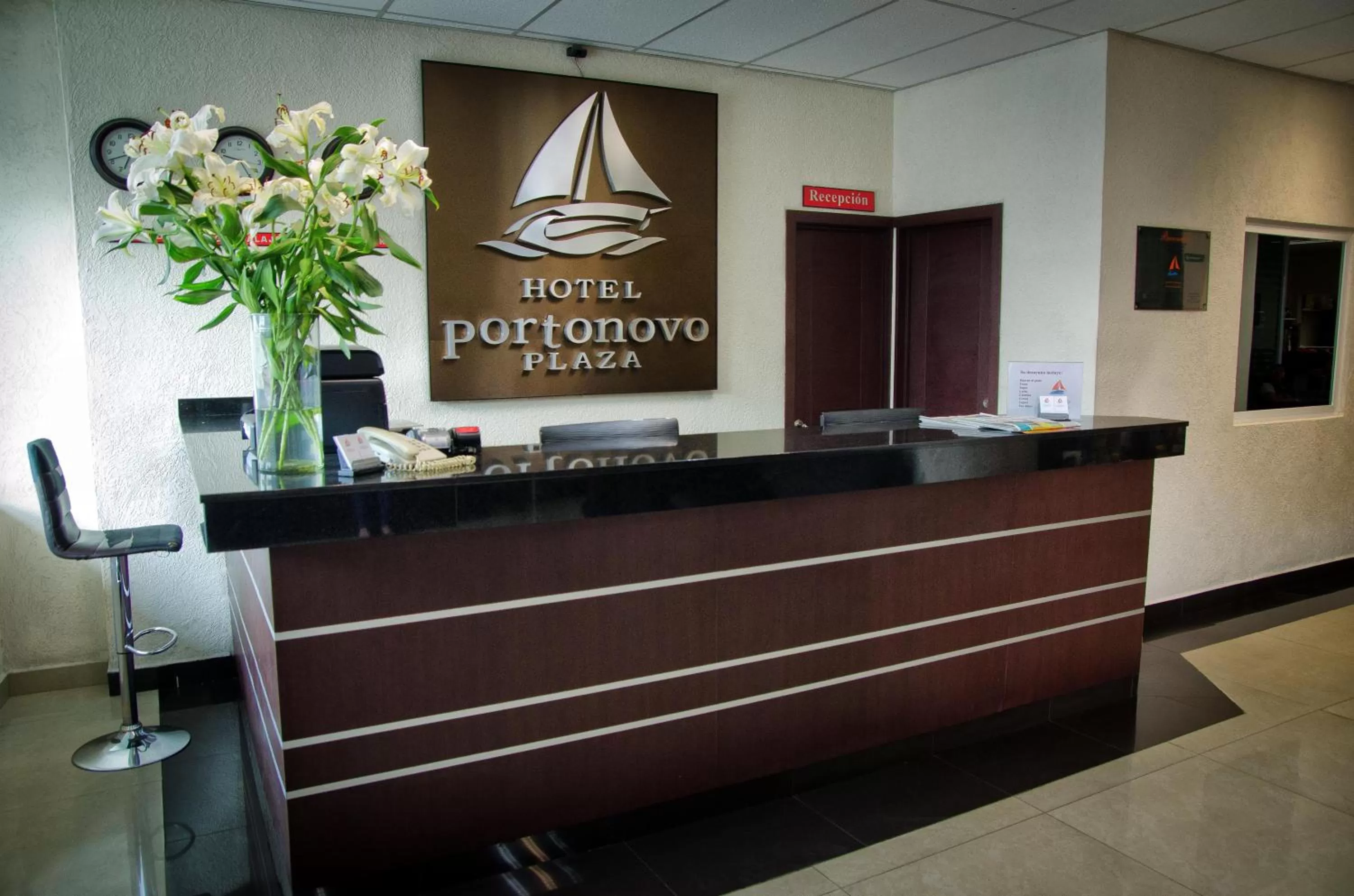 Lobby or reception in Hotel Portonovo Plaza Centro