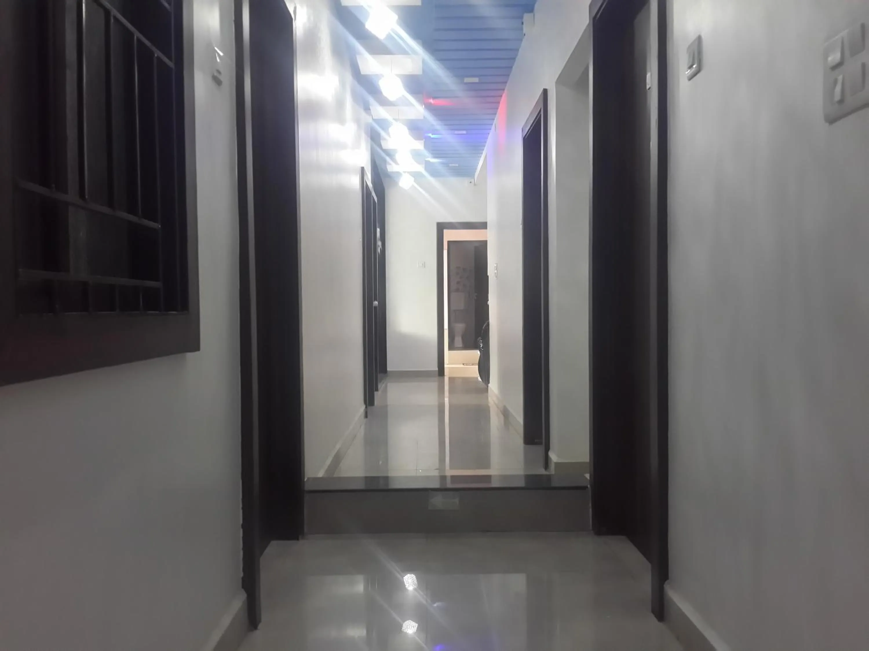 Lobby or reception in Hotel Holiday Era Opposite Railway Station