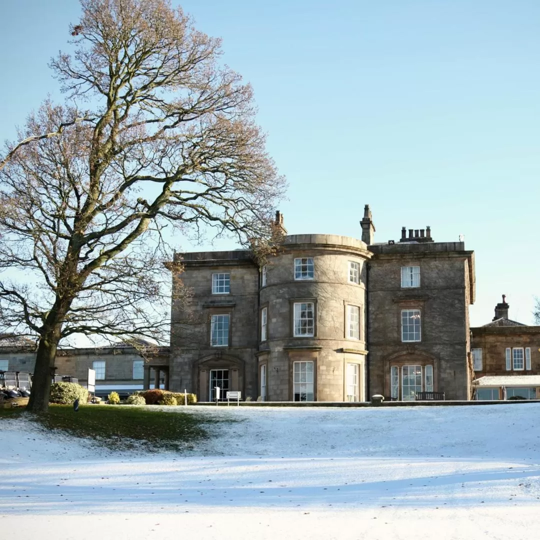 Property building in Shaw Hill Hotel Golf And Country Club