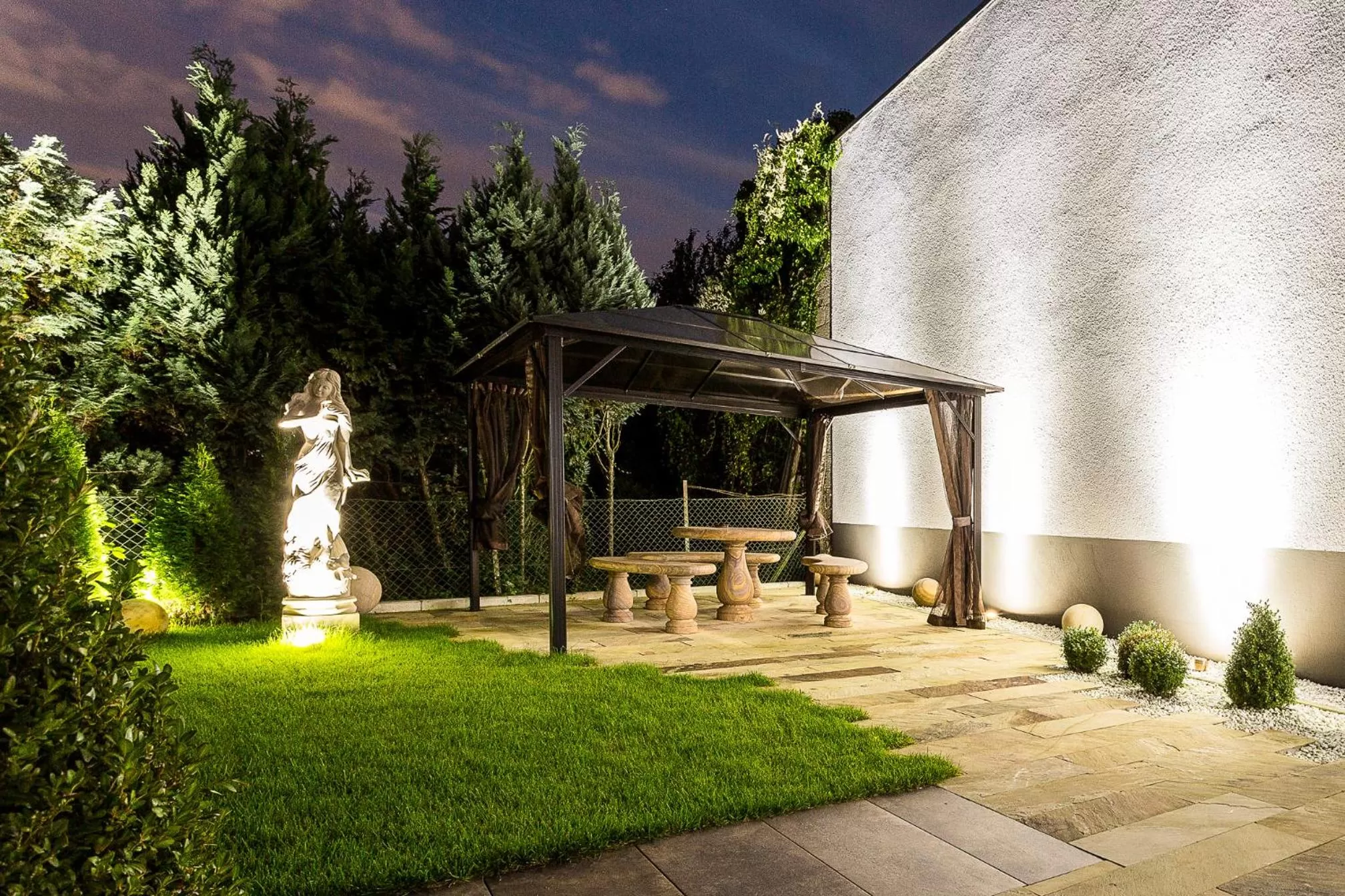 Garden in Naam Hotel & Apartments Frankfurt City-Messe Airport