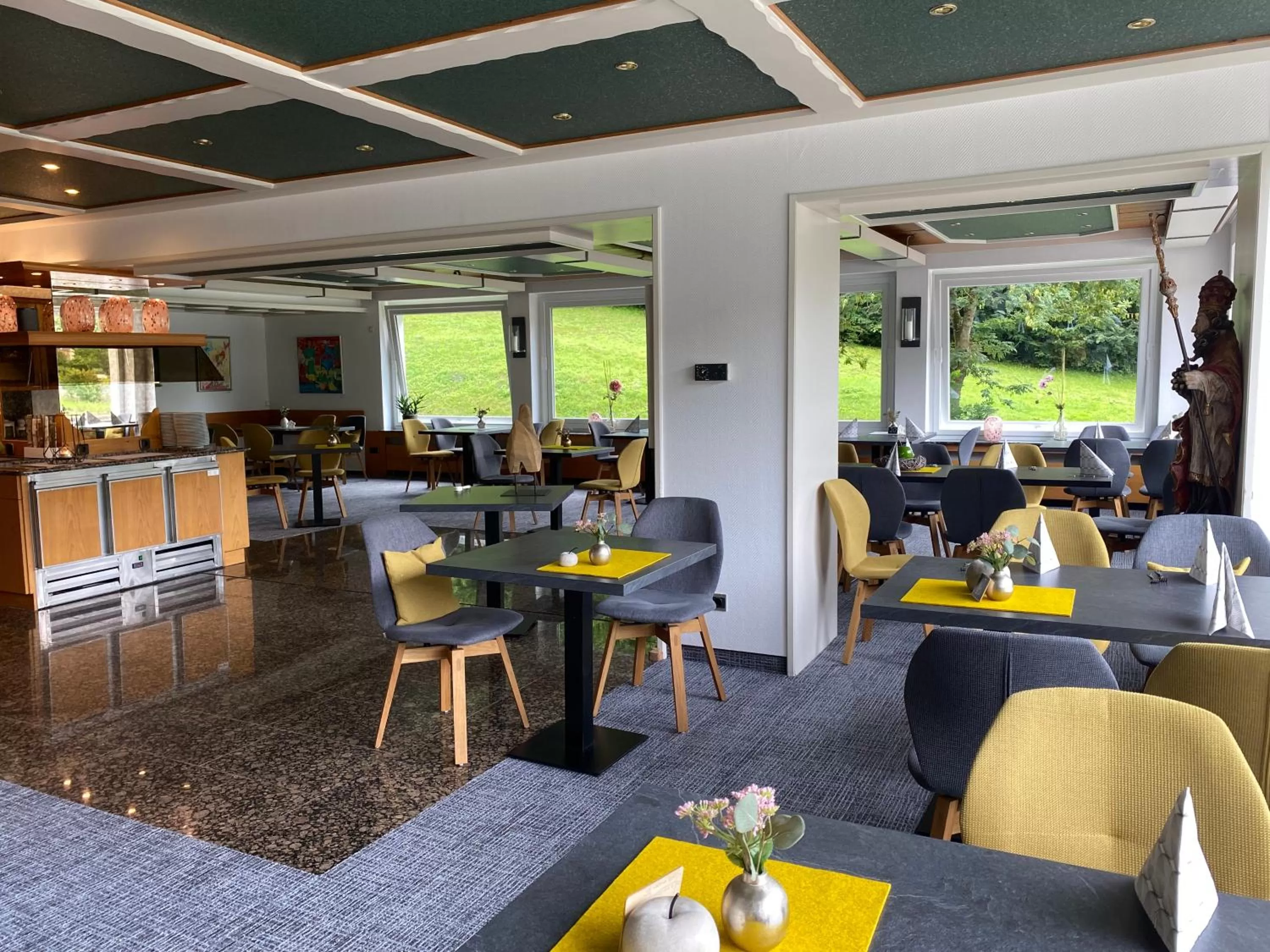 Restaurant/Places to Eat in Hotel Ostermann