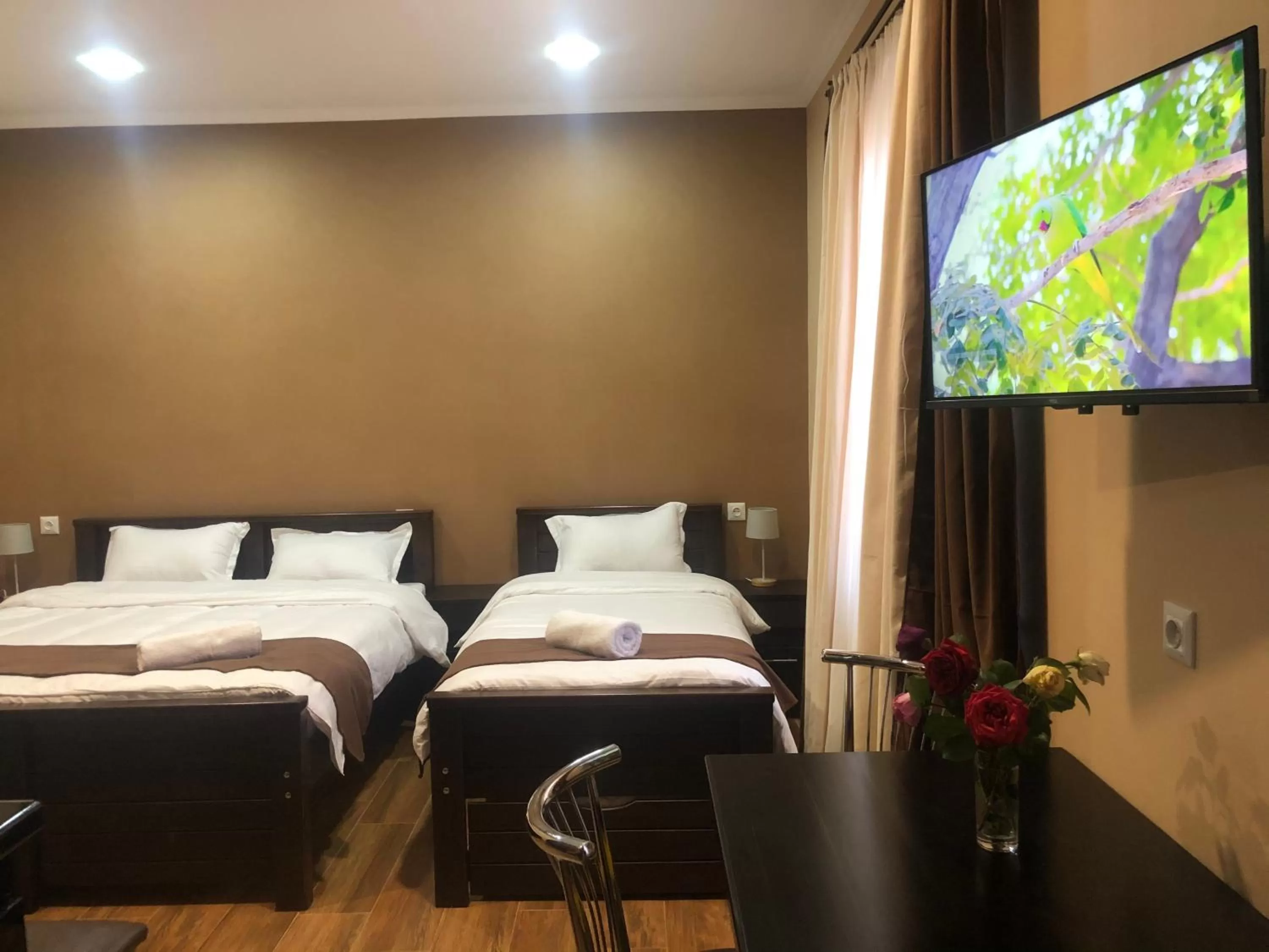 Bed in Borjomi Yellow Hotel