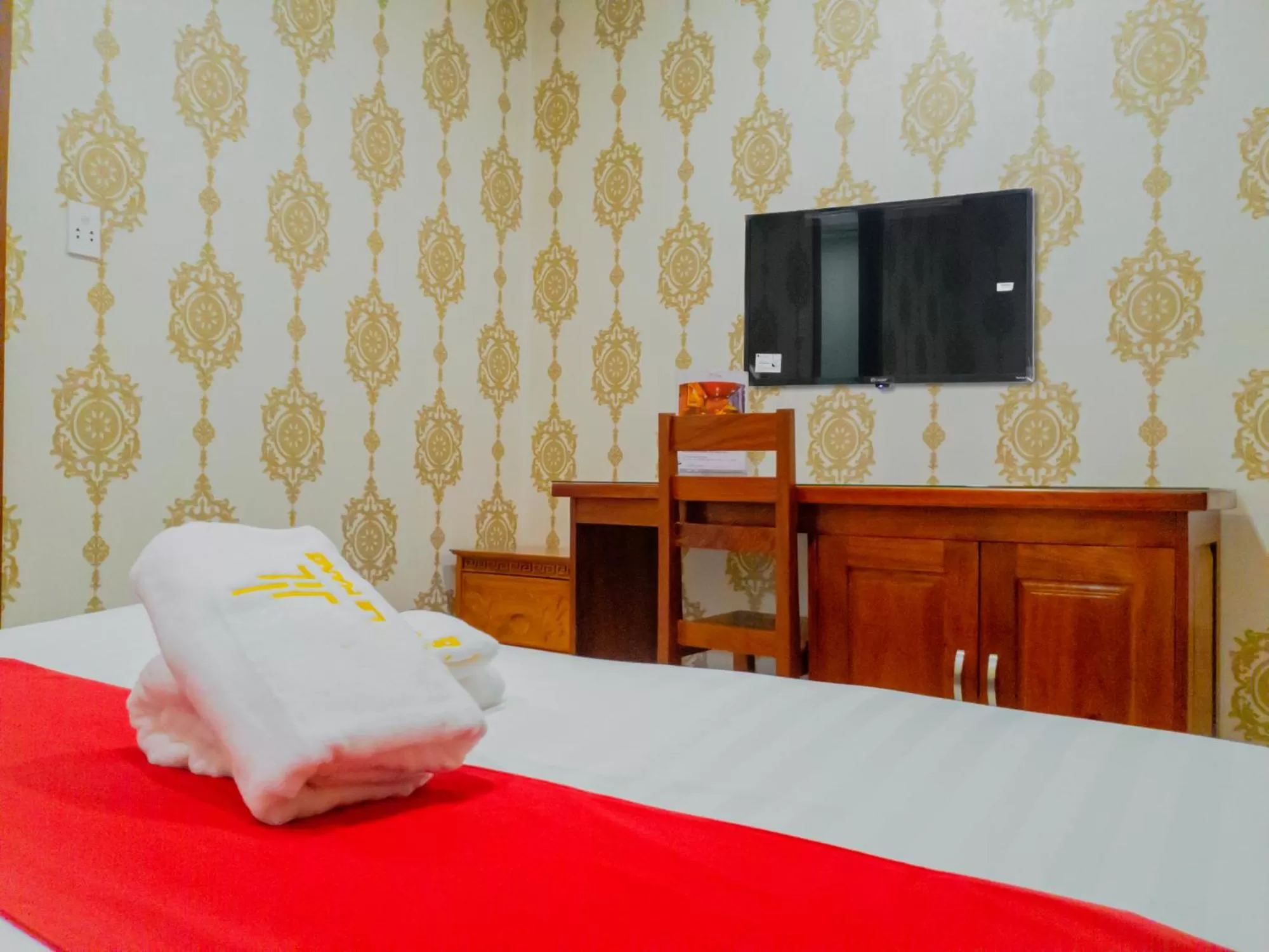 Bed in LEHA Saigon Hotel Airport