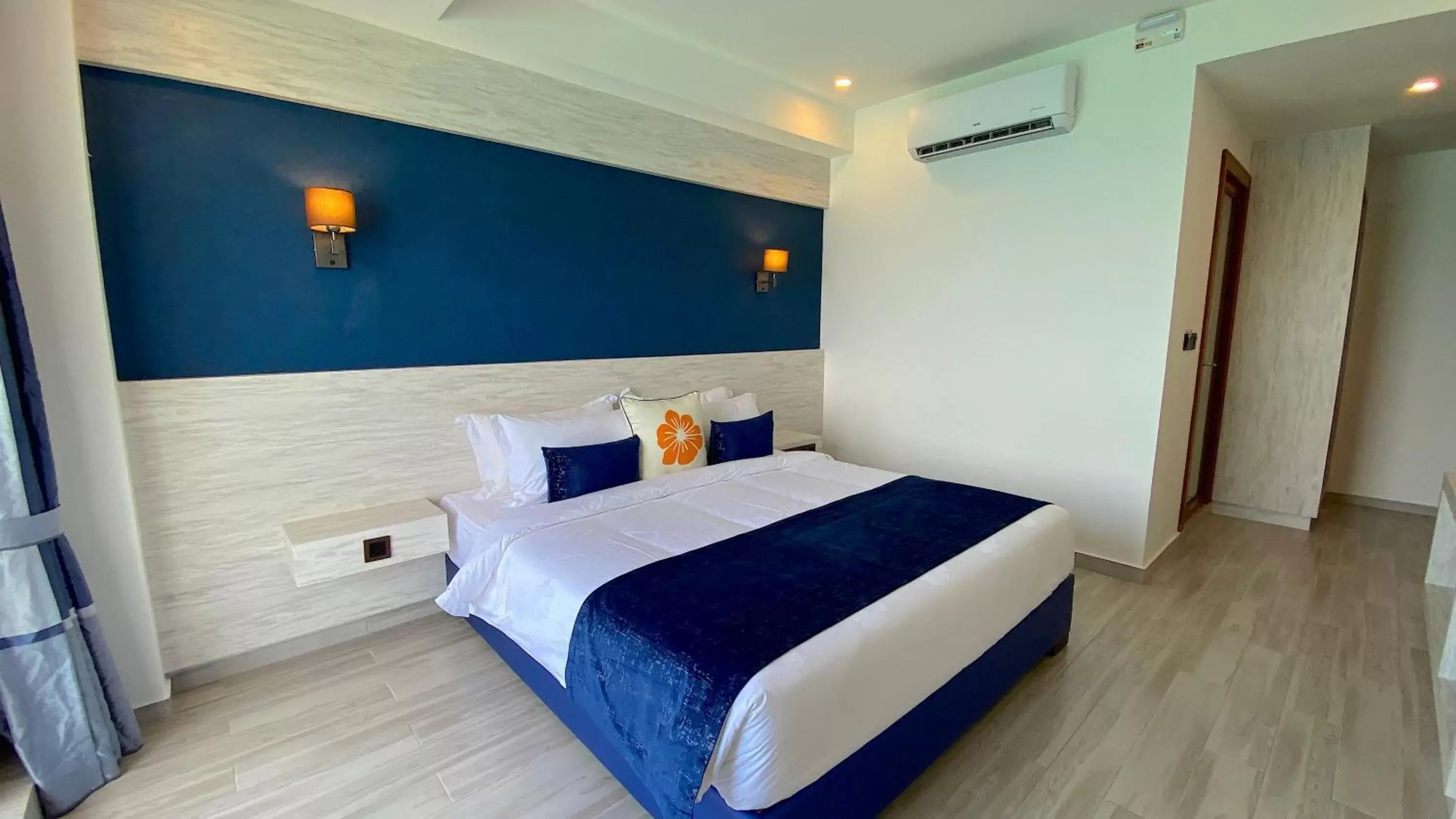 Deluxe Double Room City View with Balcony in Kaani Palm Beach Deluxe Double Room City View with Balcony in Kaani Palm Beach