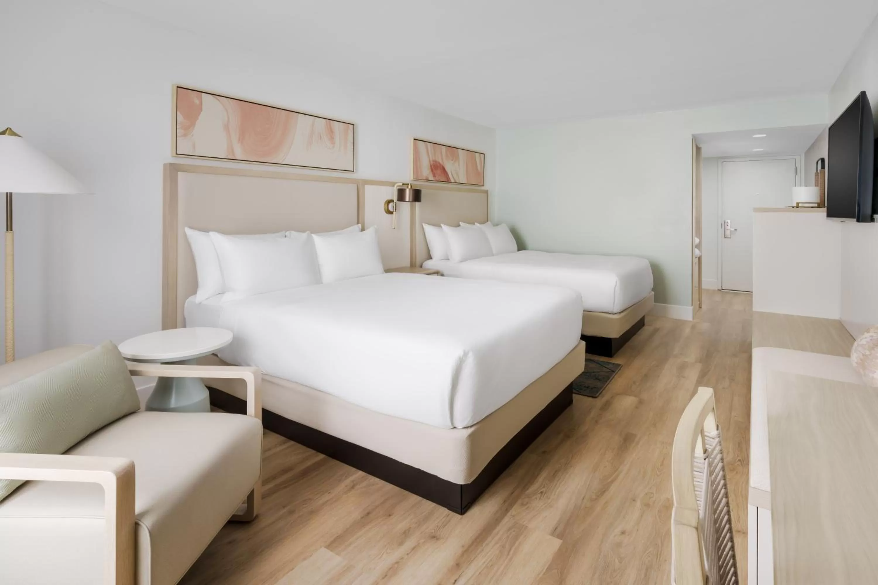 Bedroom, Bed in Beal House Fort Walton Beach, Tapestry Collection By Hilton