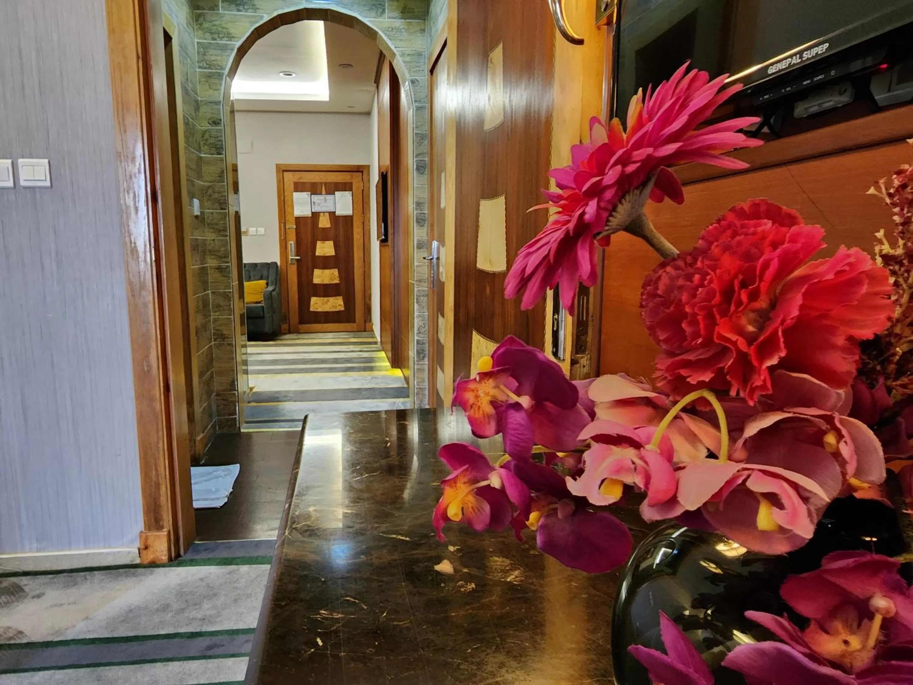 Decorative detail in شاطيء الحياة للأجنحة الفندقية shaty alhayat