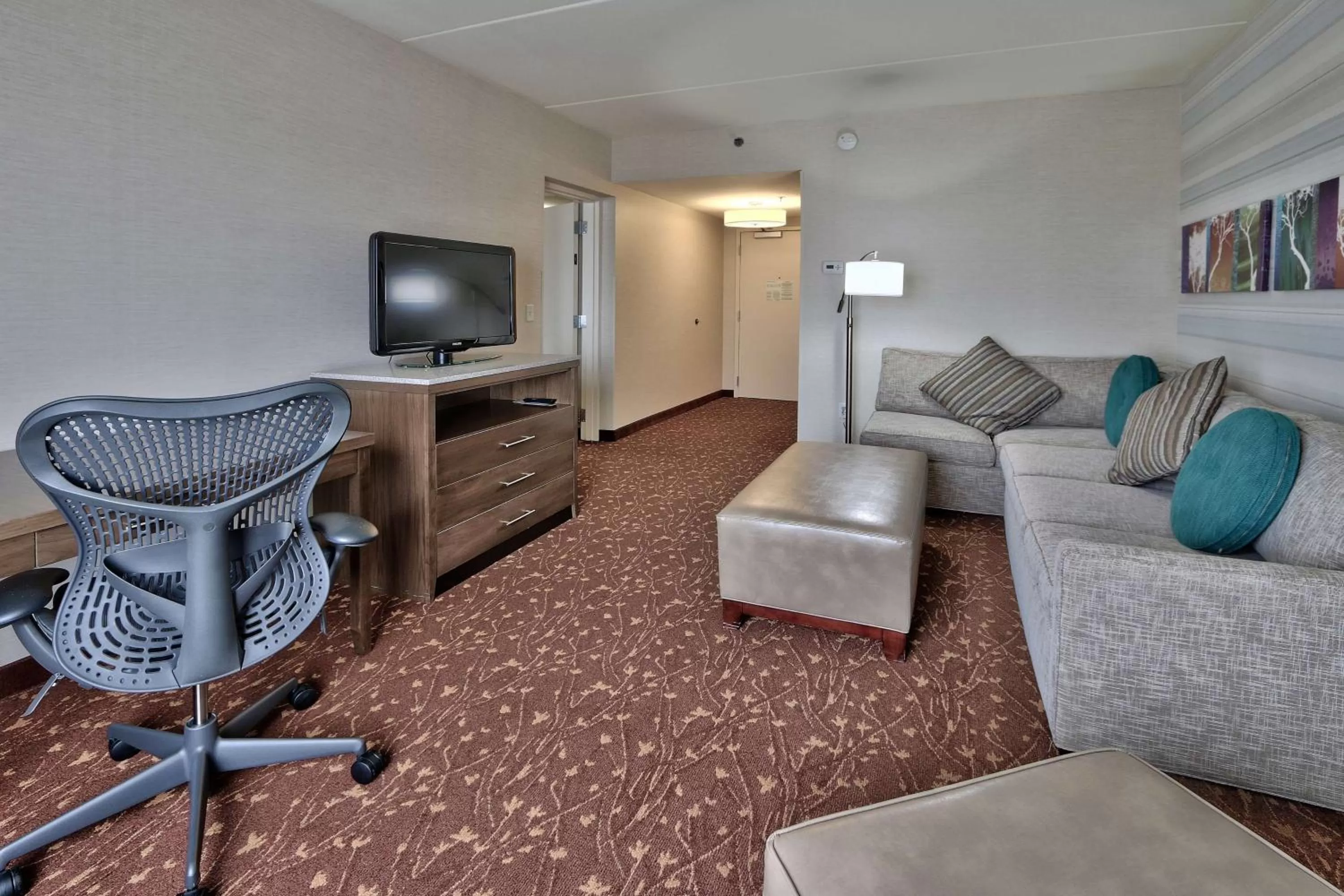 One Bedroom Suite with King Bed in Hilton Garden Inn Albuquerque Airport