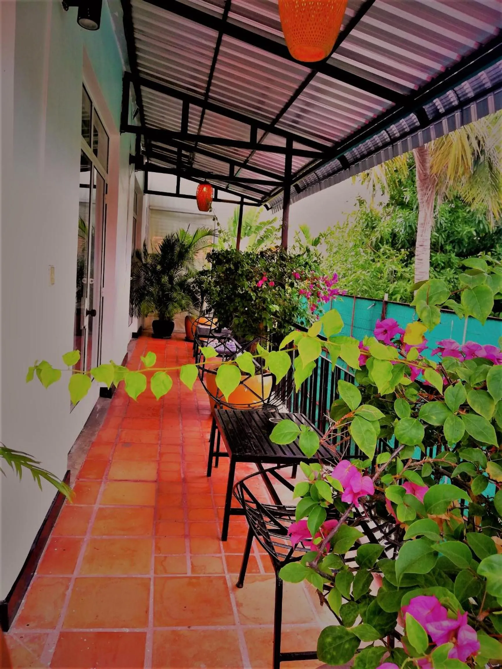 Quiet street view in Prantara Heritage Suites