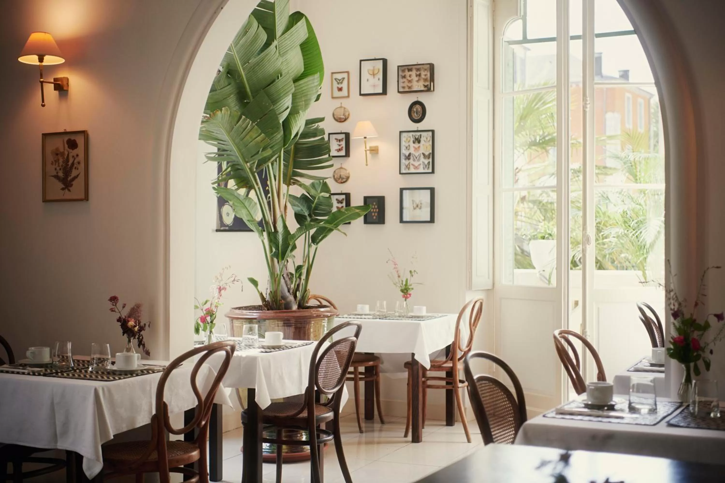 Restaurant/places to eat in Hôtel Bristol Pau