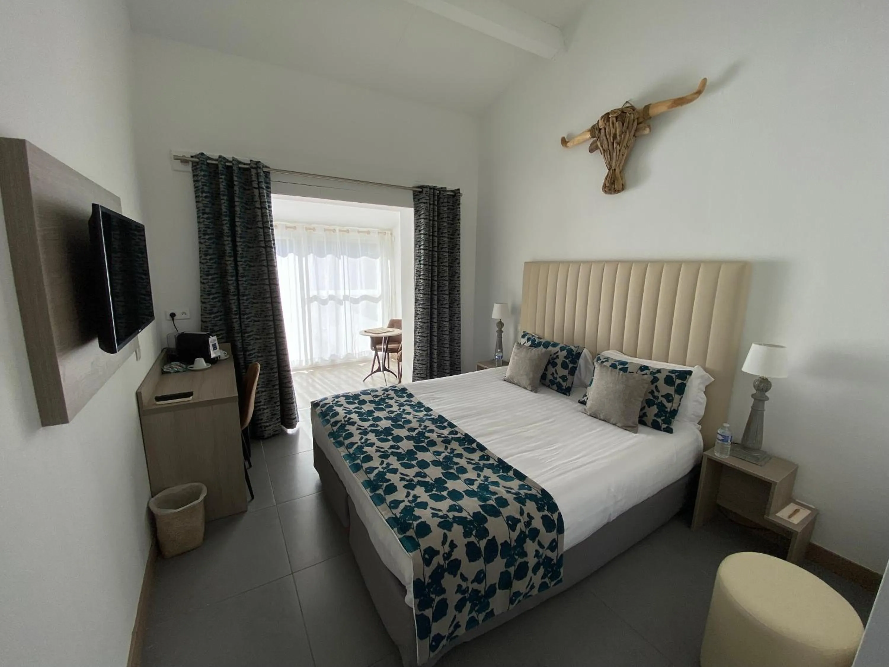 Photo of the whole room, Bed in Le Mas de Cocagne