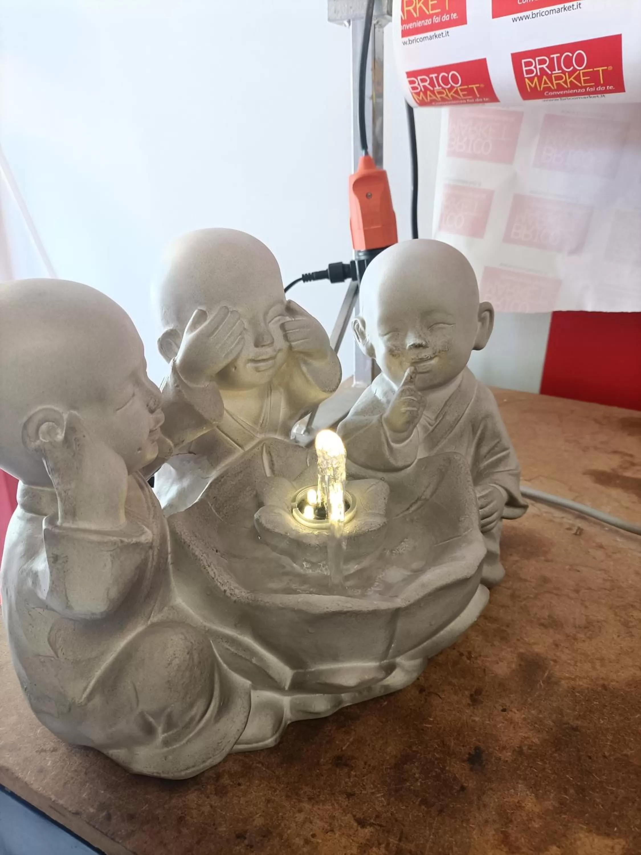 Decorative detail in La Casa In Pietra