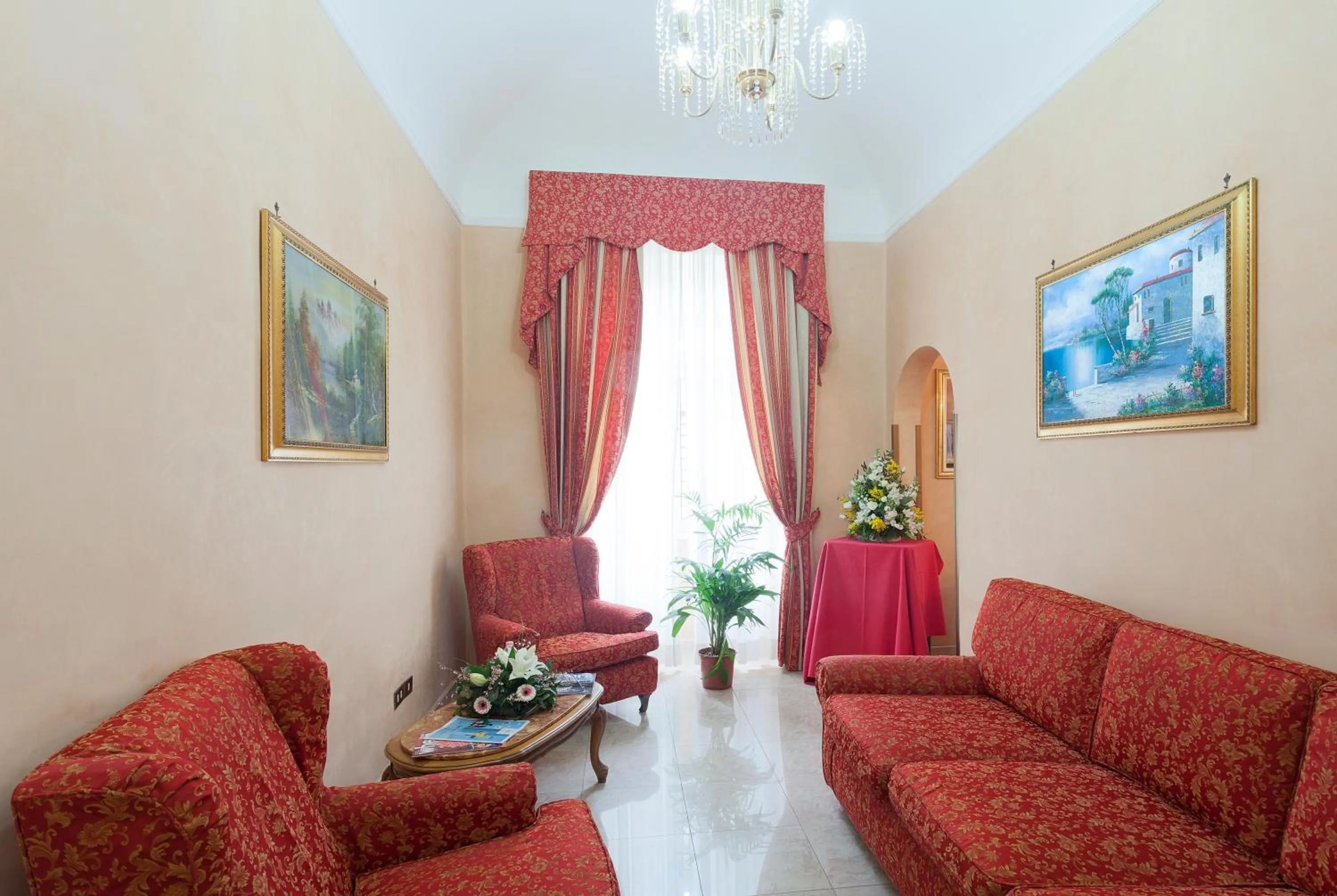 Lobby or reception in Hotel Oriente