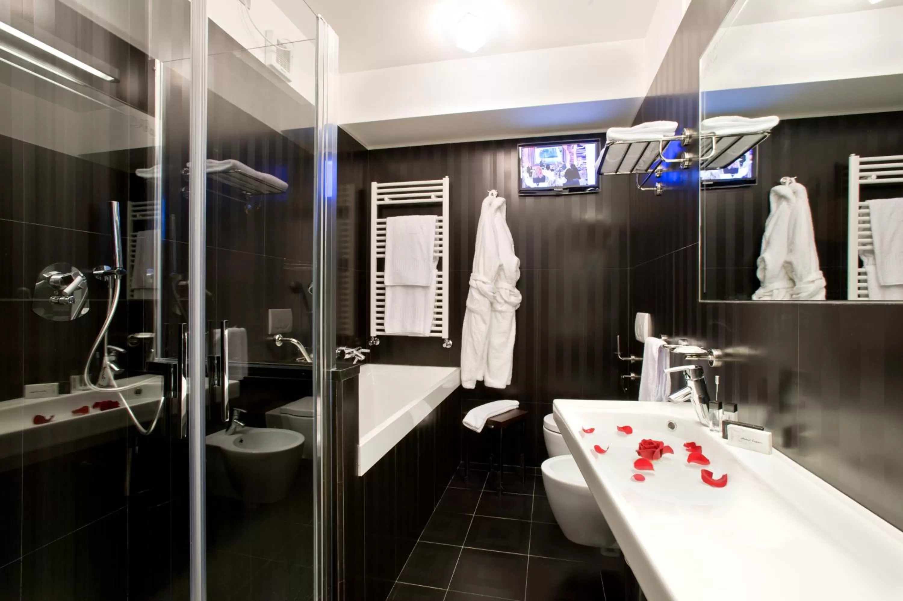 Bathroom in Hotel Coppe Trieste - Boutique Hotel