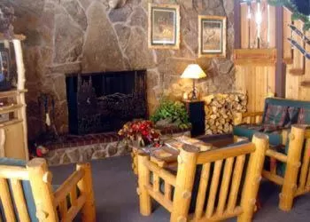 Living room in Georgetown Mountain Inn