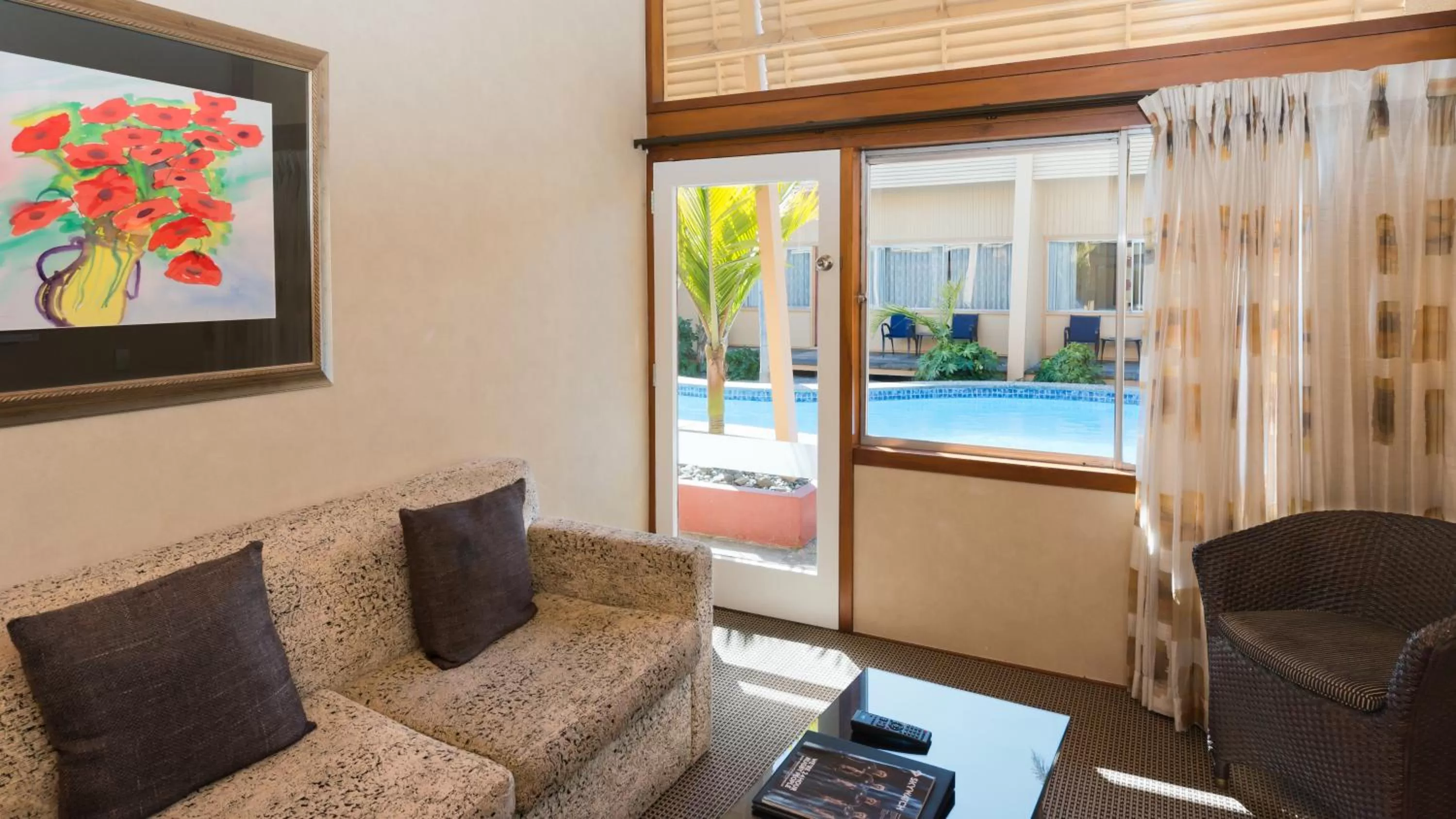 Day in Oasis Beach Motel