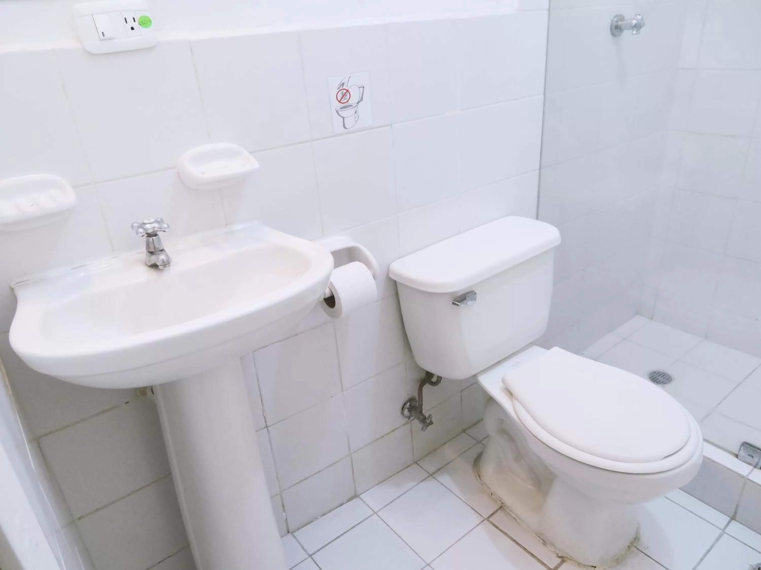 Shower, Bathroom in Bird Garden Guest House