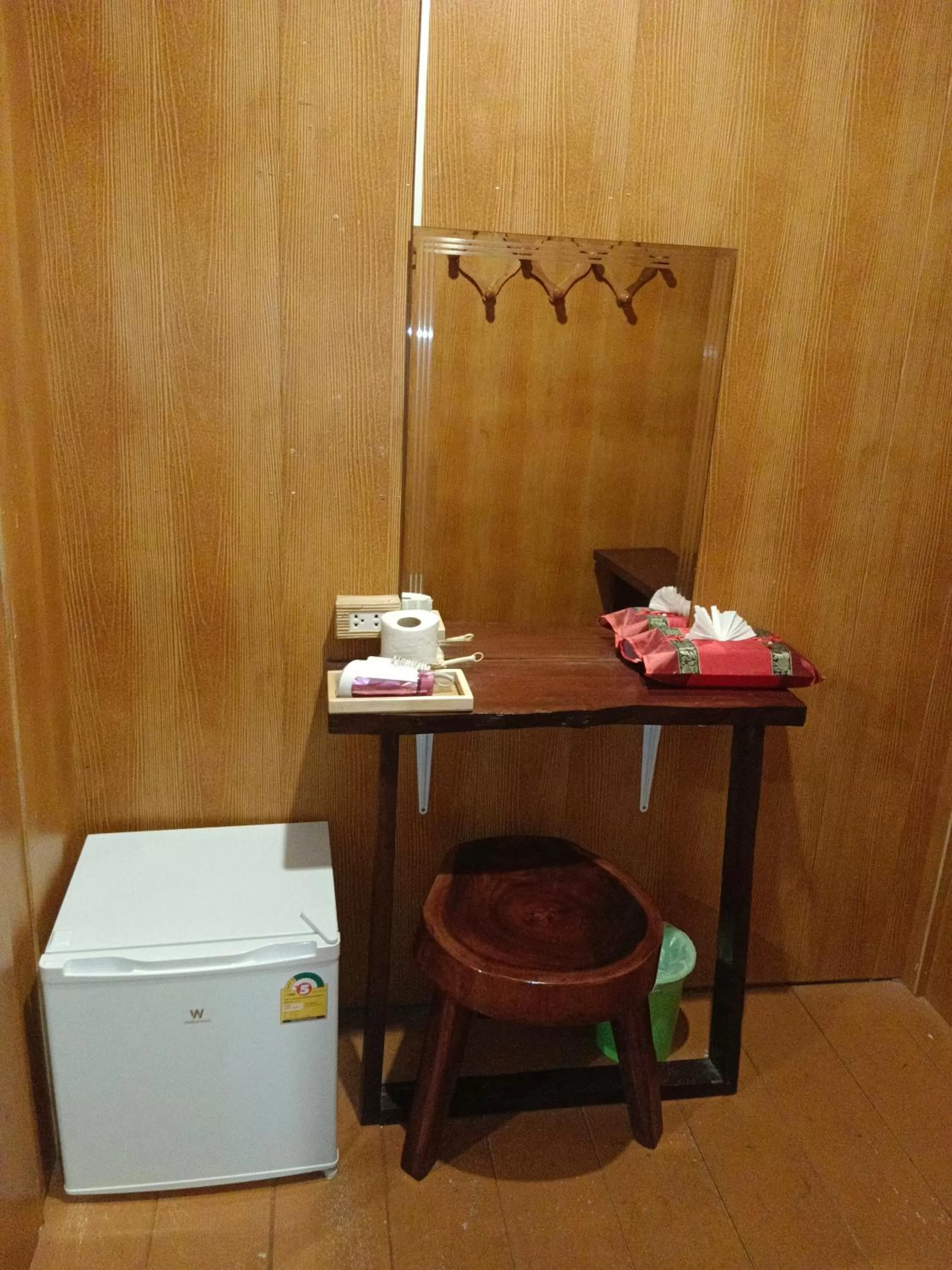 Khao Sok River & Jungle Resort