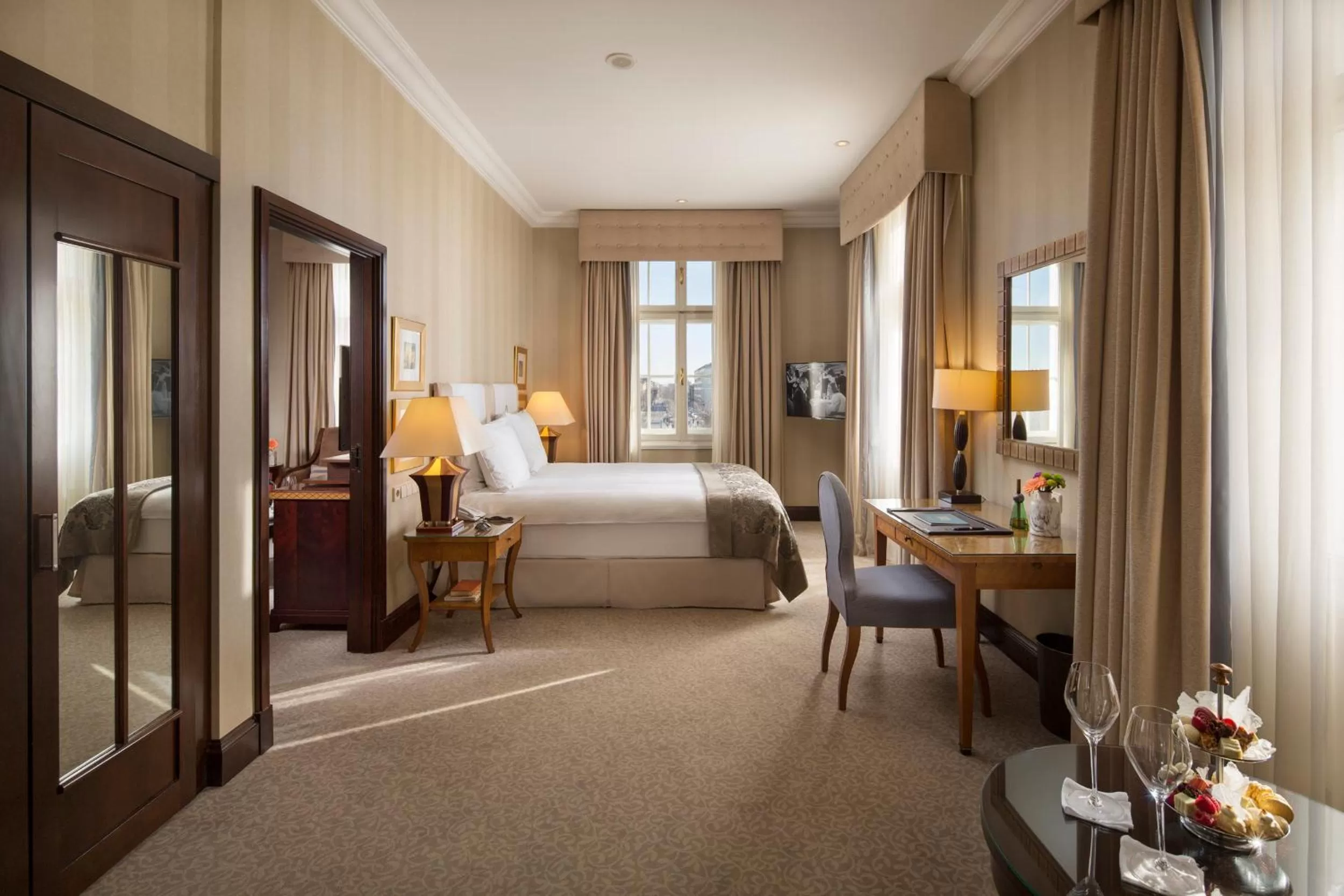 Bedroom, Bed in Esplanade Zagreb Hotel