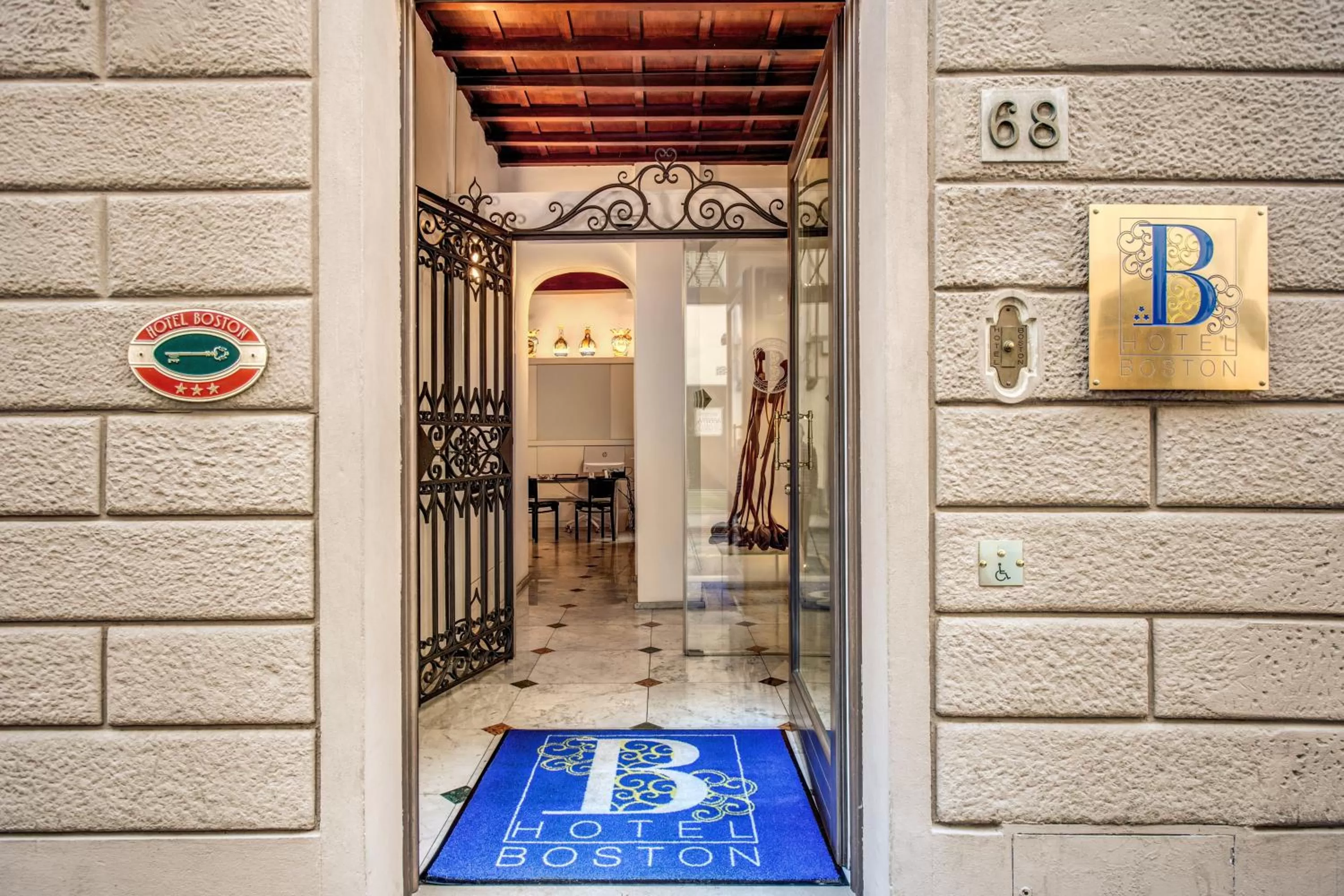 Property building in Hotel Boston