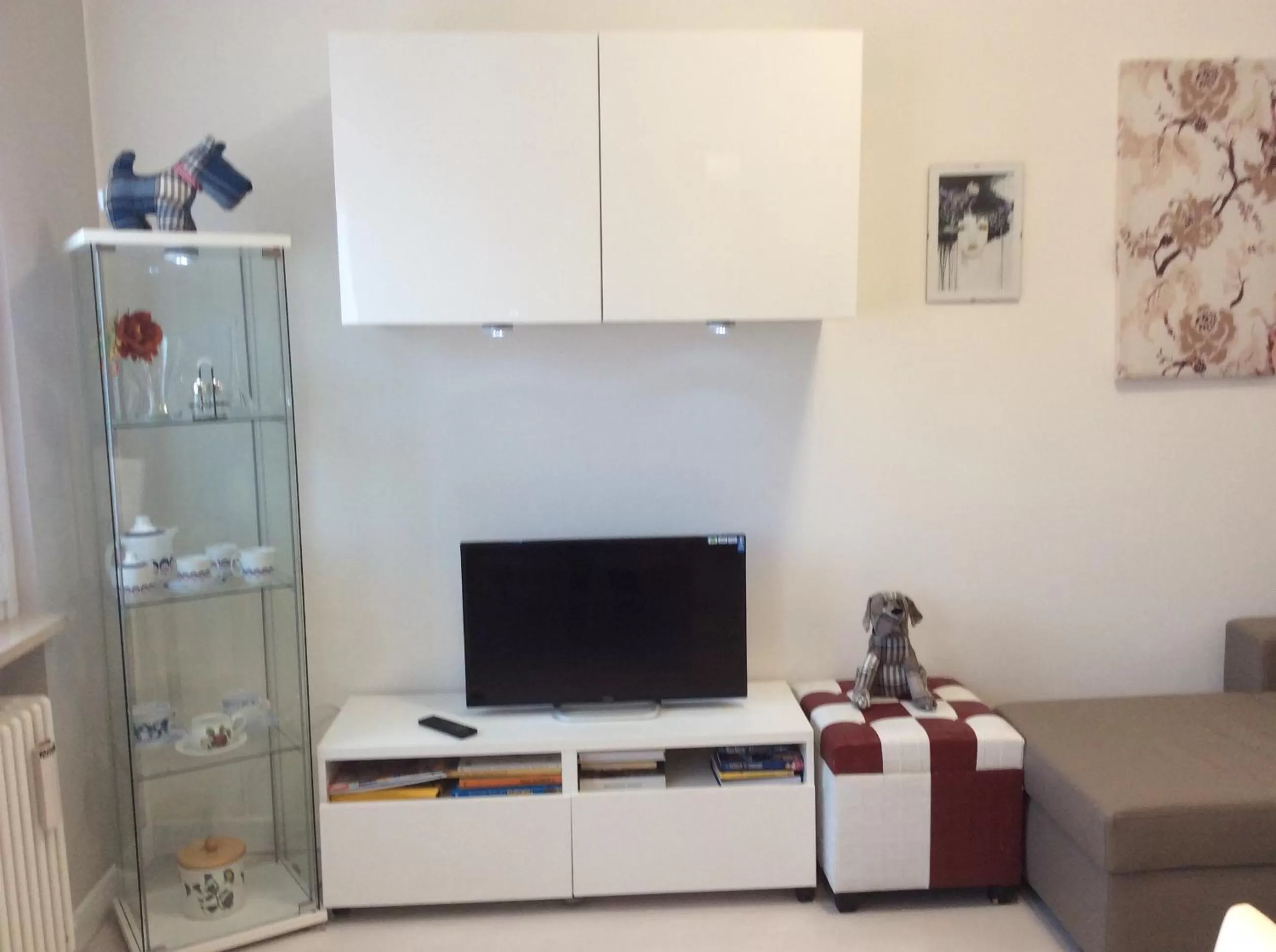 Property building, TV/Entertainment Center in Bed & Breakfast Sforza 19