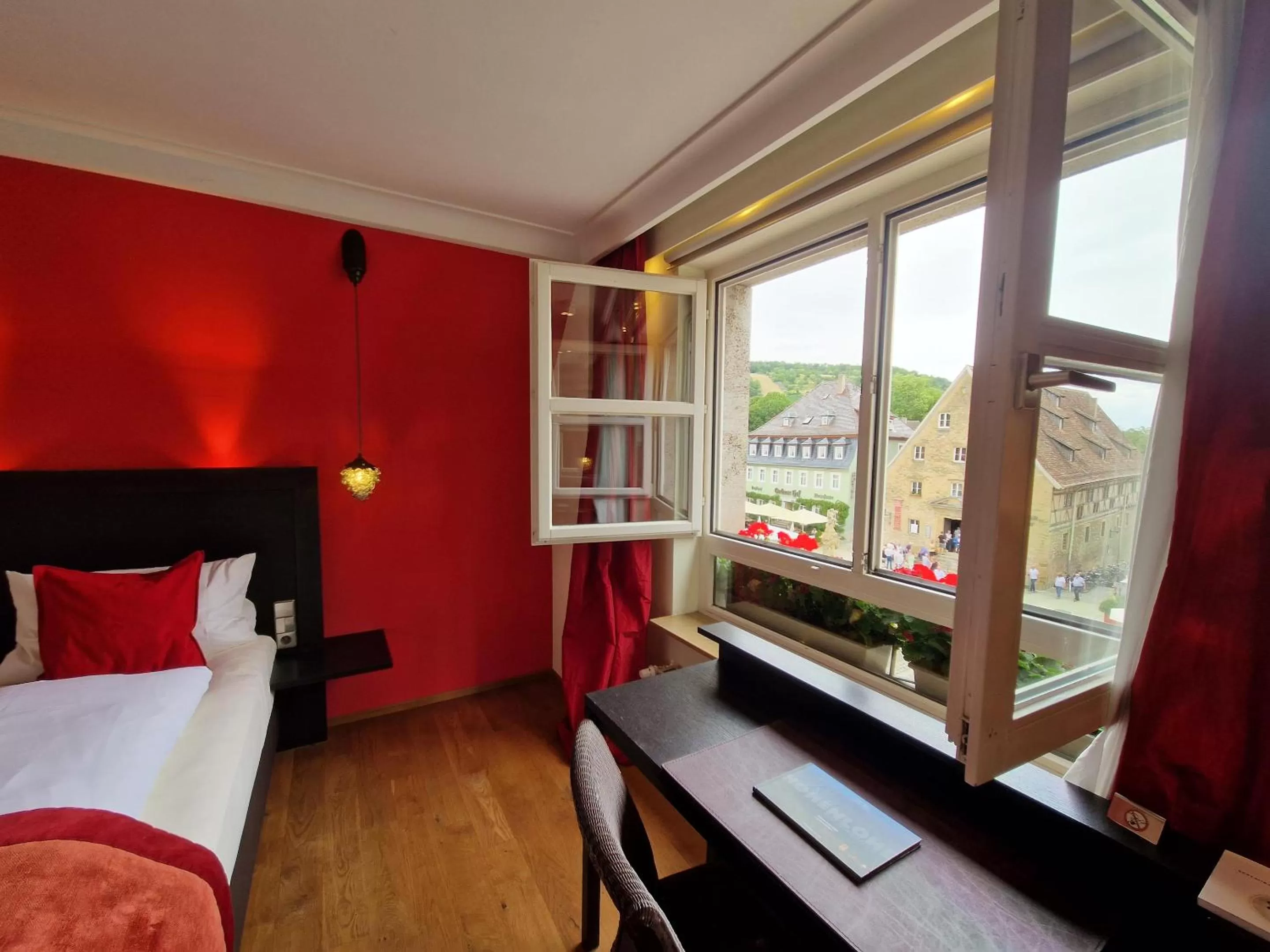 Bed in Laurentius Boutique-Hotel & Restaurant