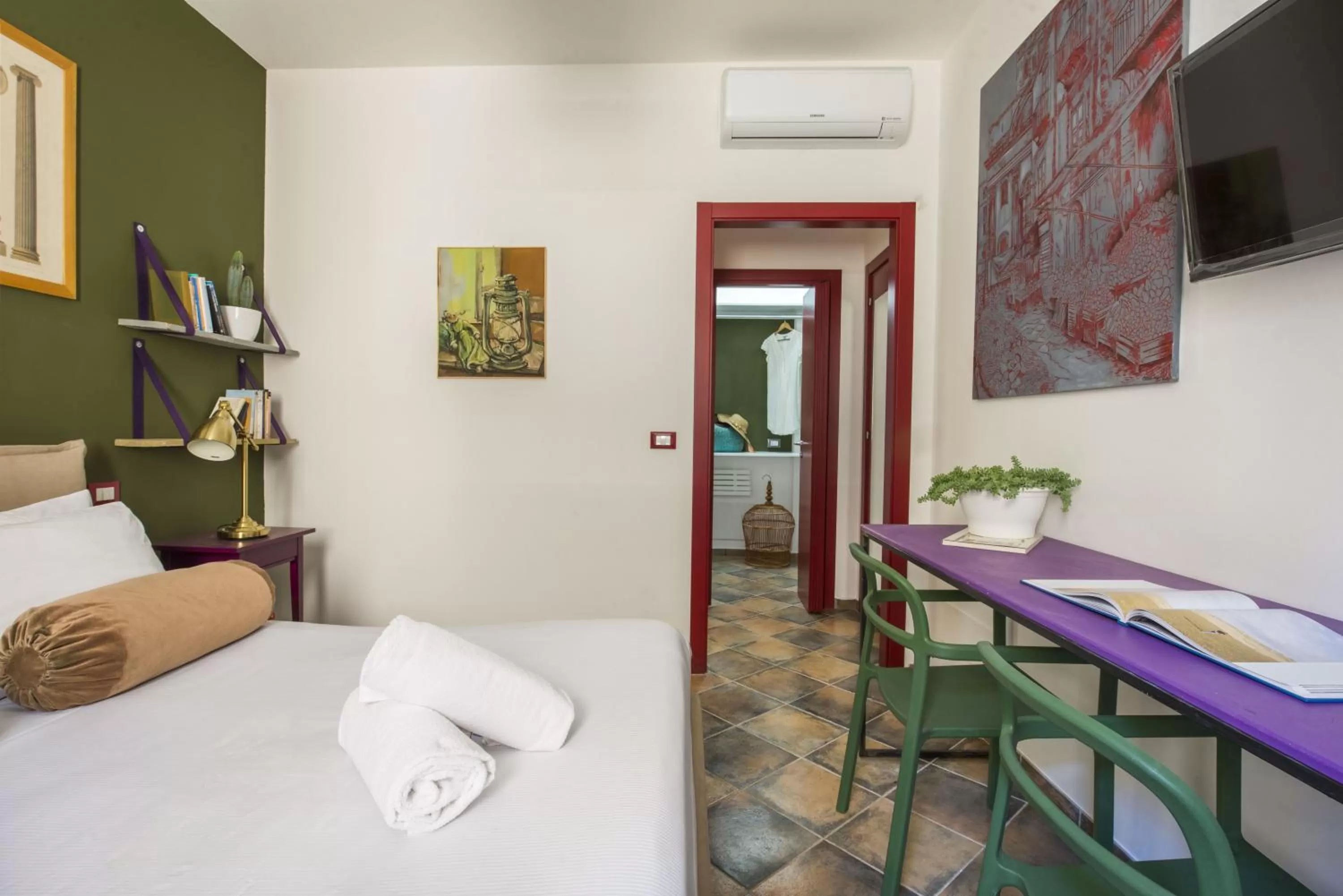 Photo of the whole room, Bed in Cassaro261