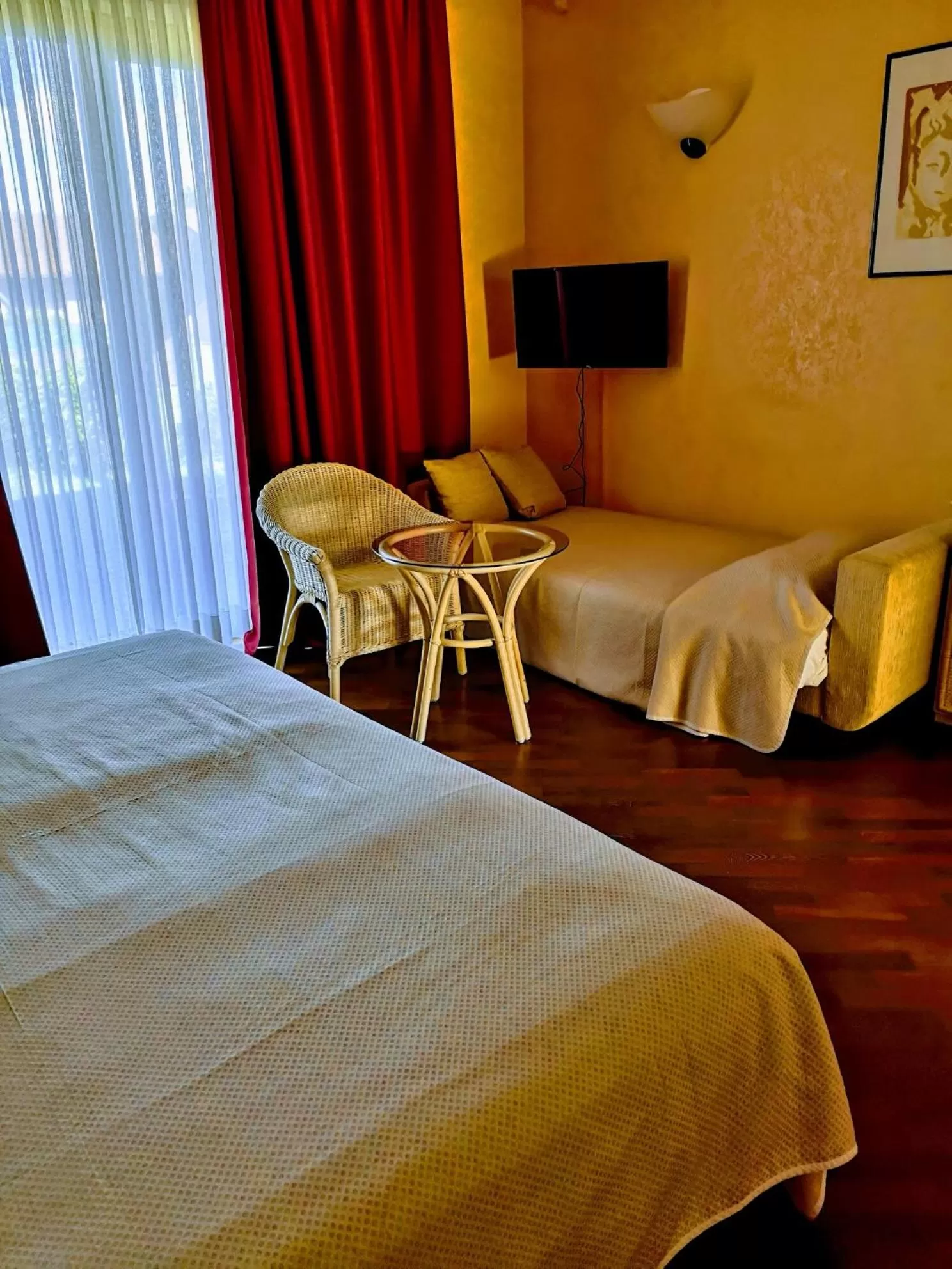 Bed in Serravalle Golf Hotel
