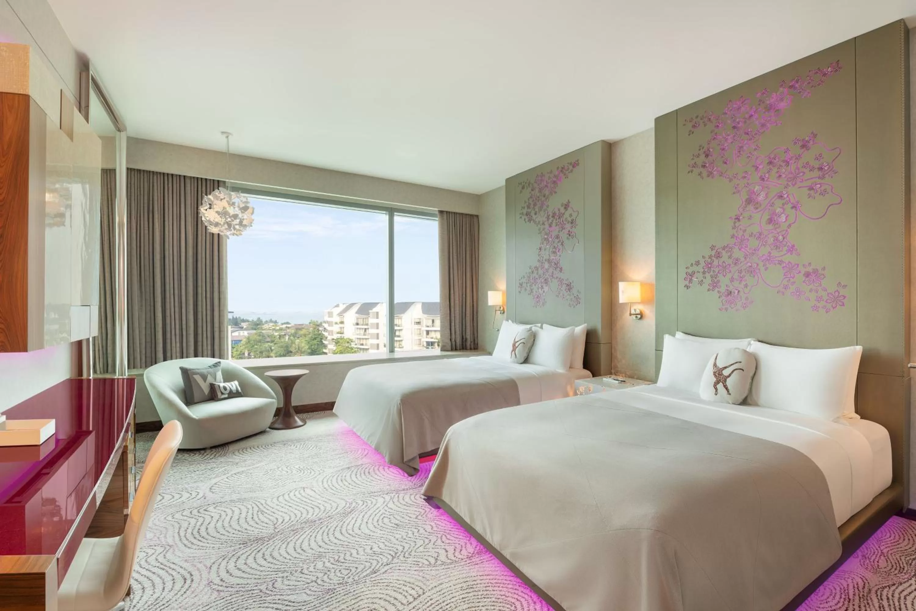 Photo of the whole room, Bed in W Singapore - Sentosa Cove