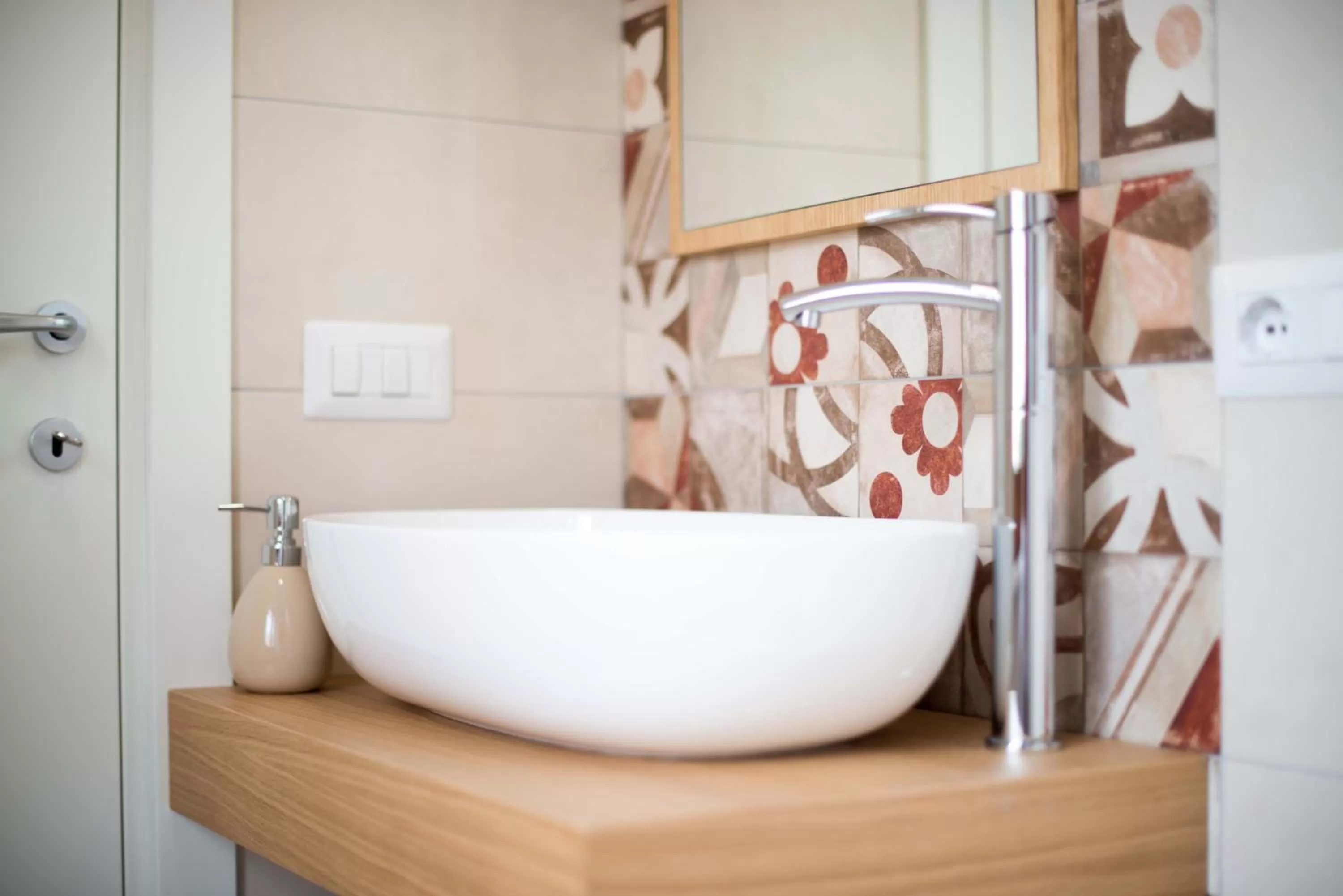 Bathroom in Nolana '86