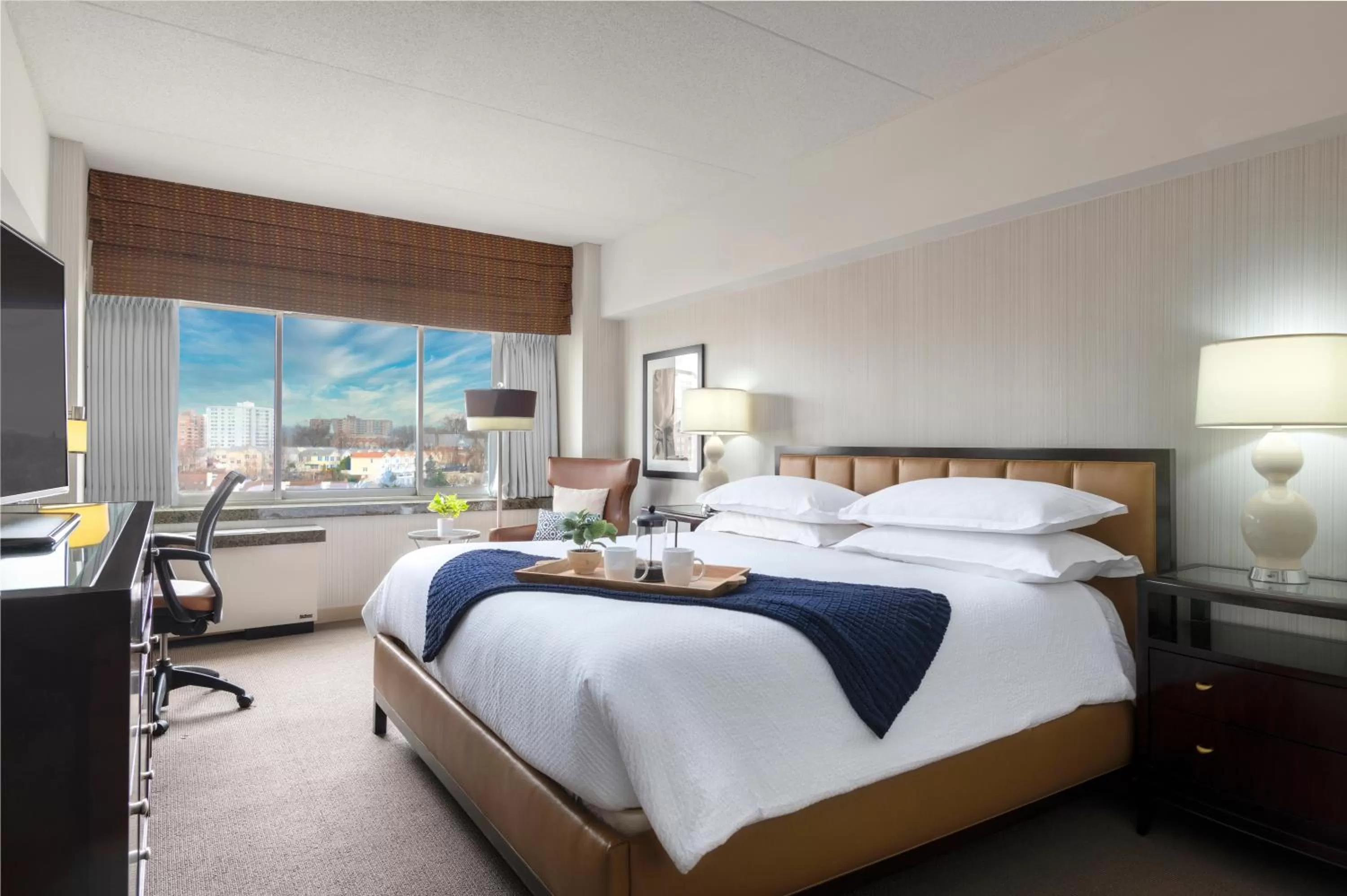 Photo of the whole room, Bed in The Stamford Hotel