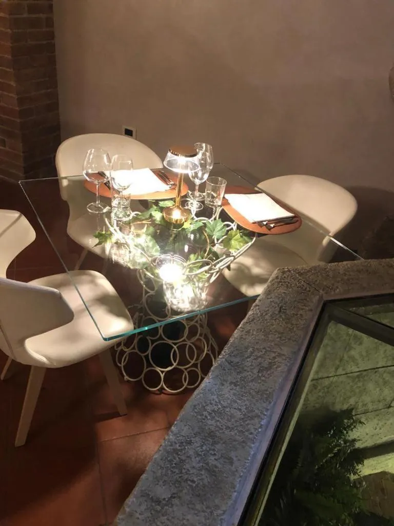 Restaurant/places to eat in Hotel Logge Dei Mercanti