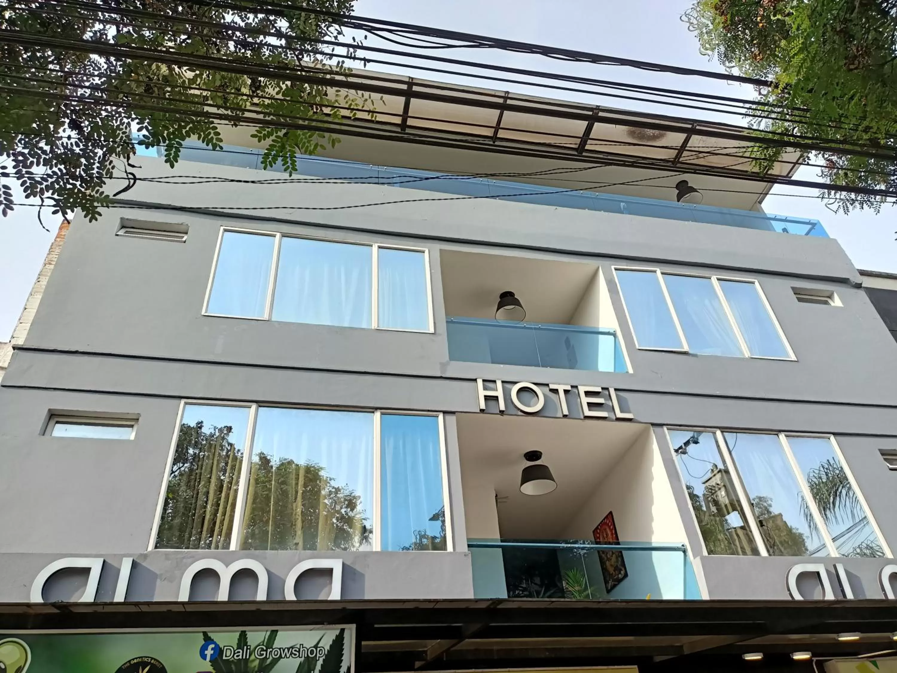 Facade/entrance, Property Building in Hotel Aura Medellin