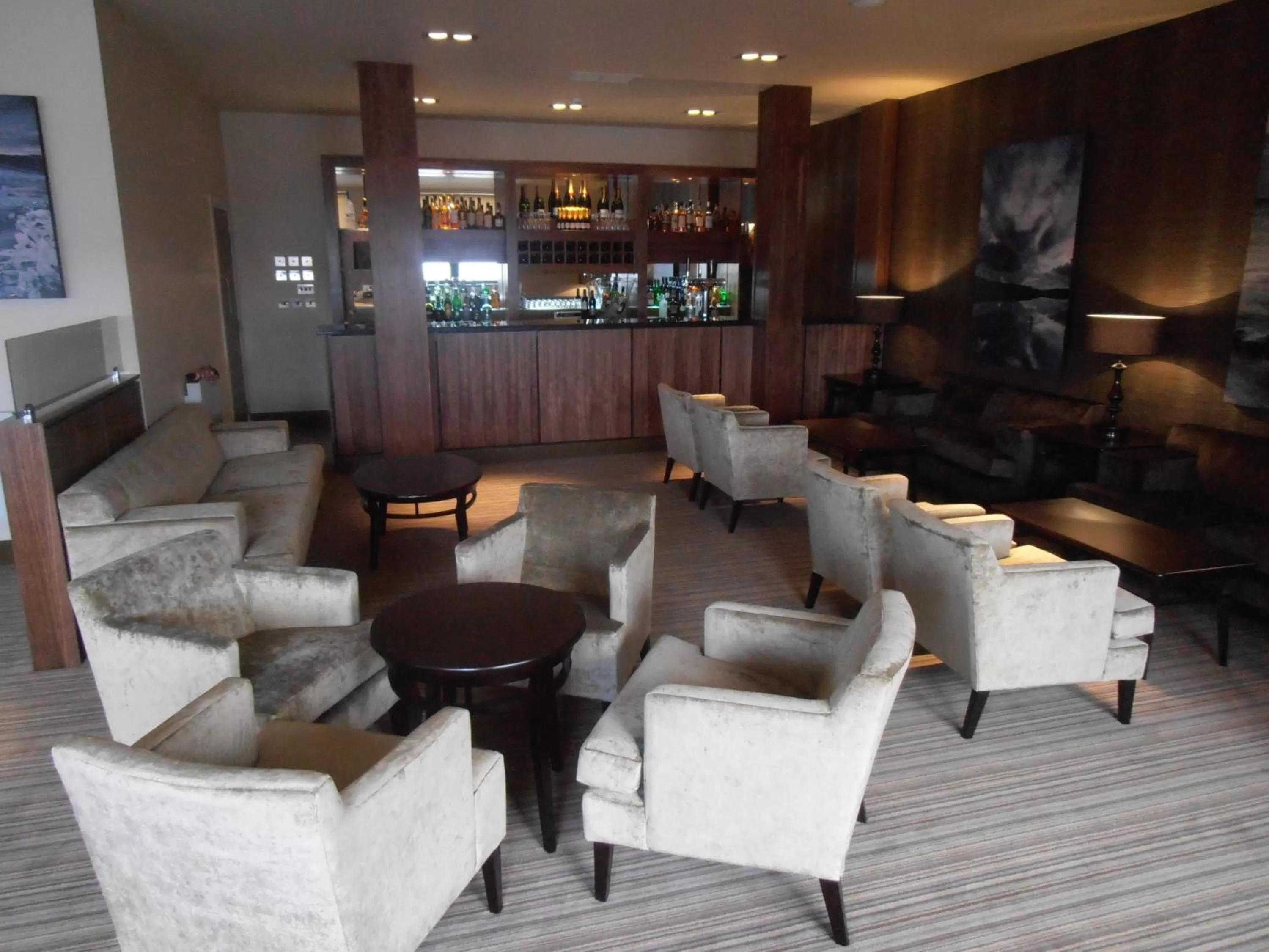 Lounge or bar in The Shetland Hotel