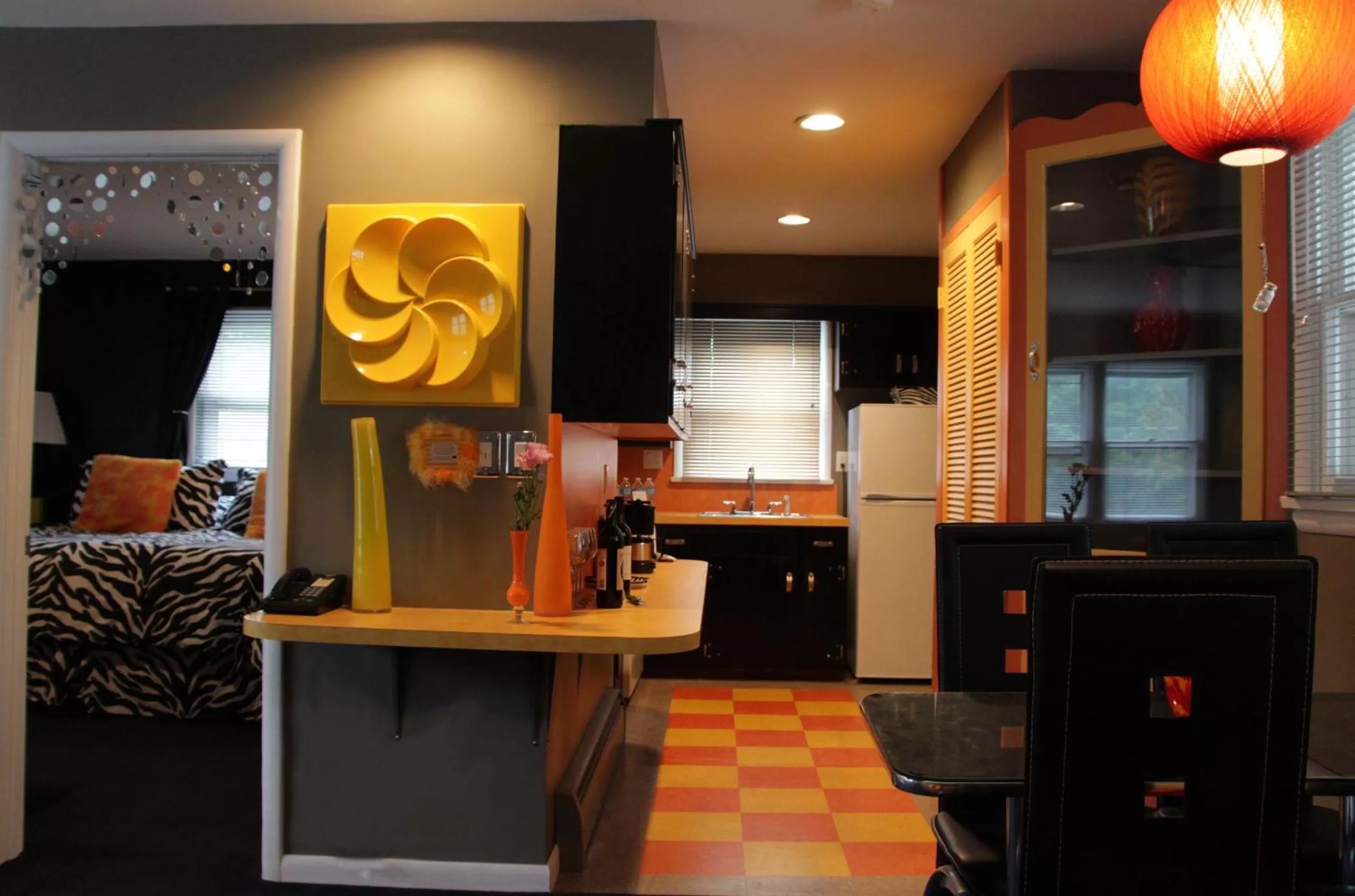 One-Bedroom Suite: The Shagadellic in The Roxbury