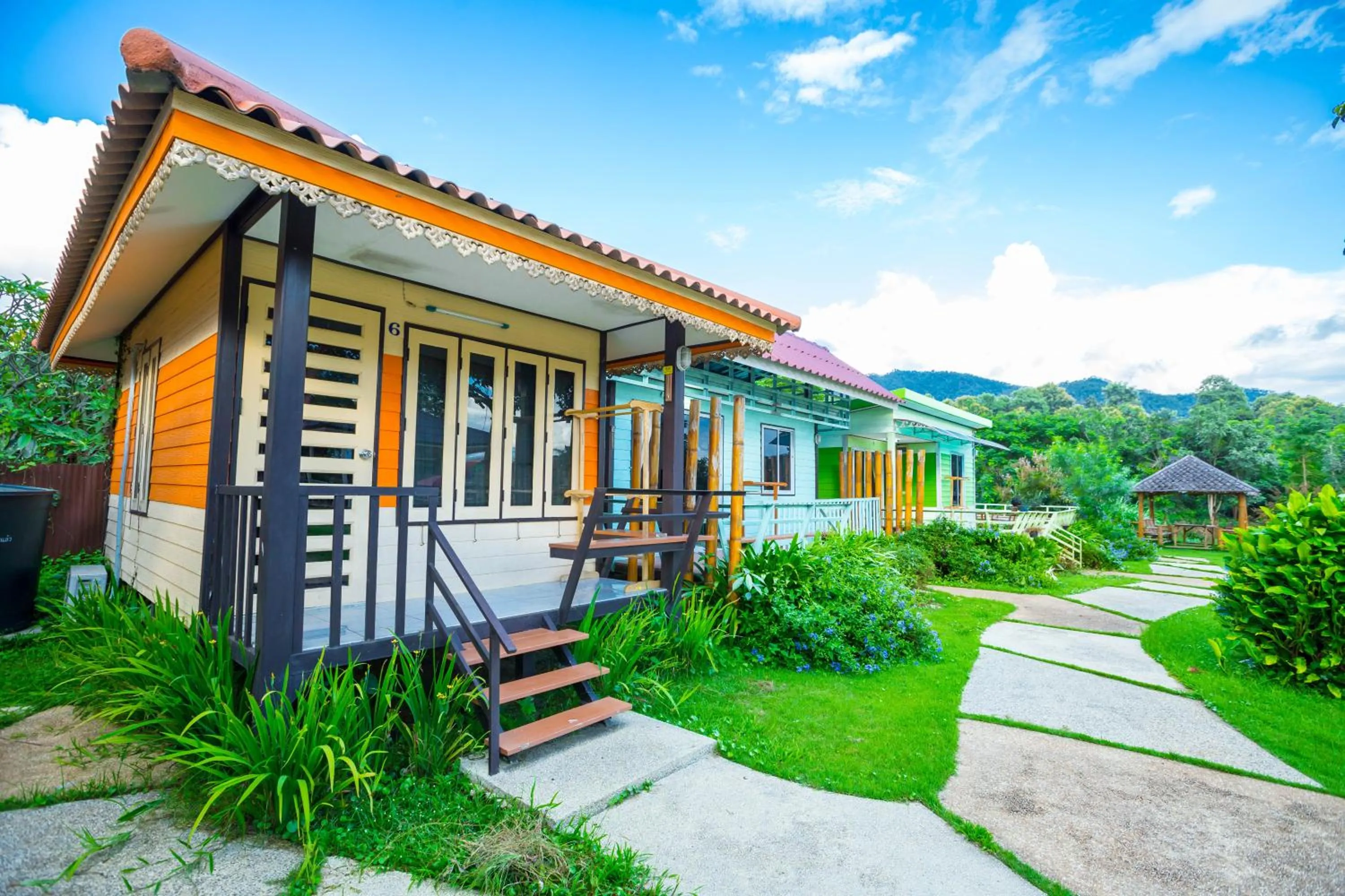 Property building, Garden in Prawdao Resort