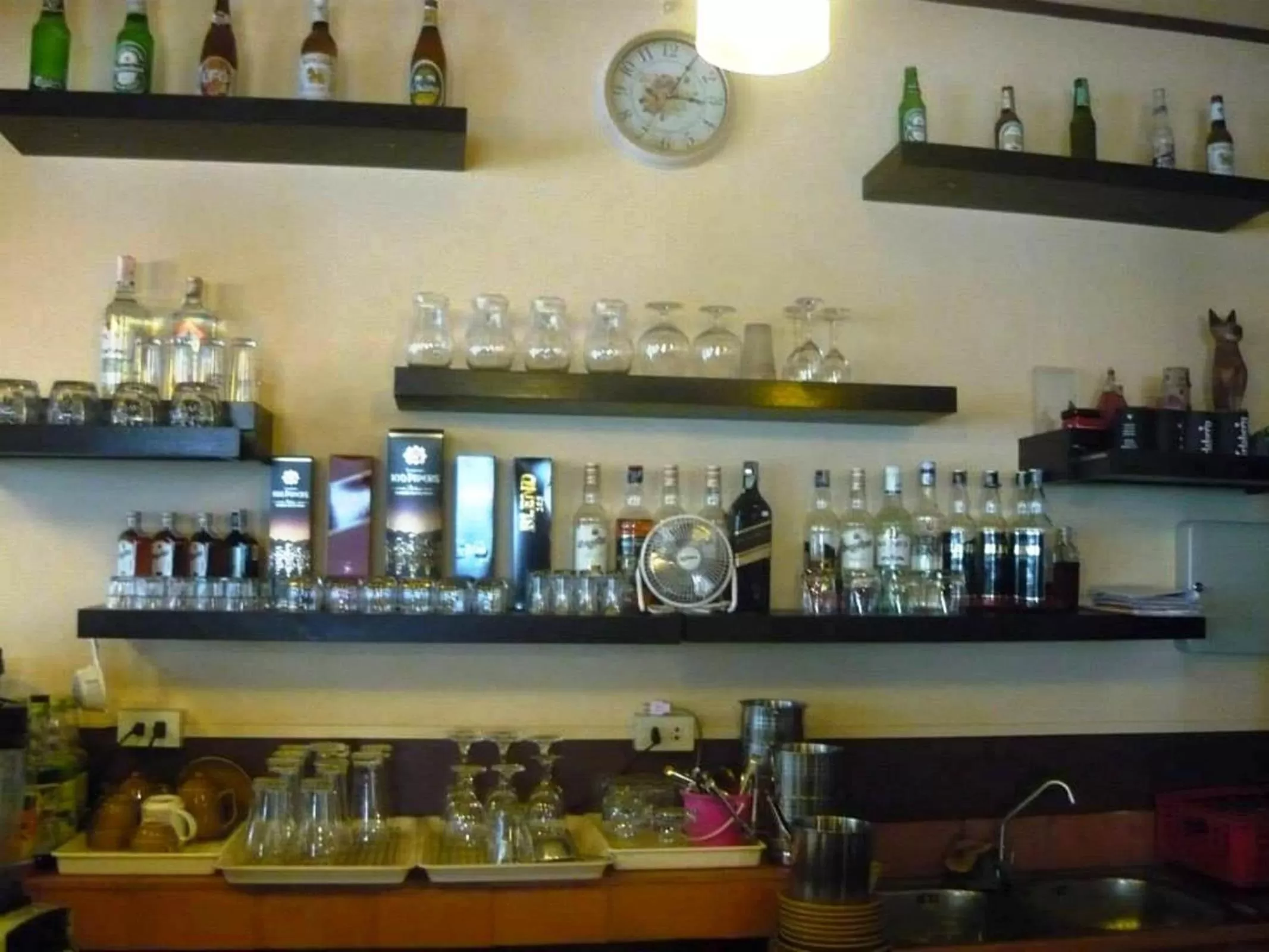 Drinks, Lounge/Bar in Baan Glang Soi