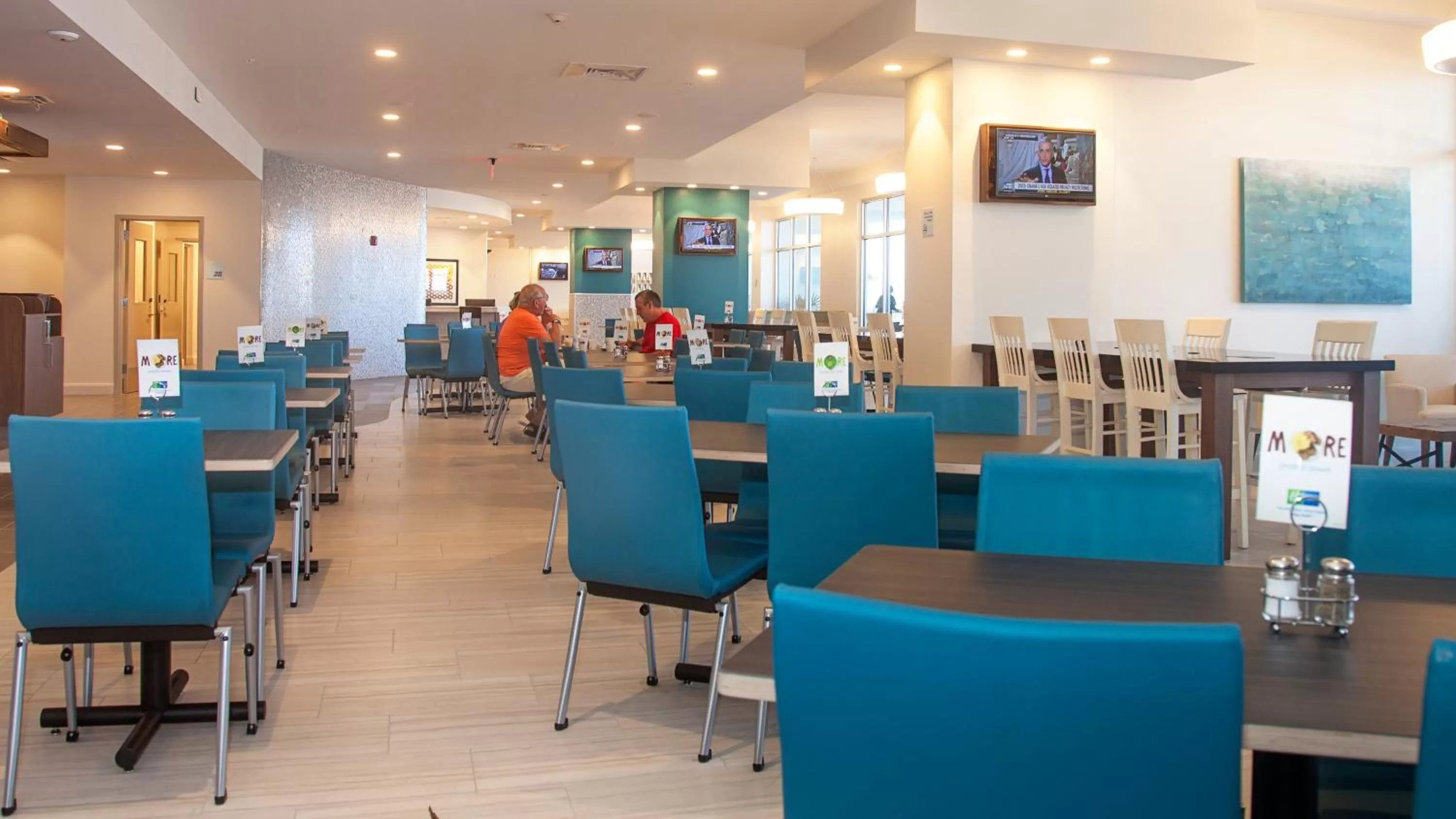 Breakfast in Holiday Inn Express & Suites Panama City Beach - Beachfront by IHG