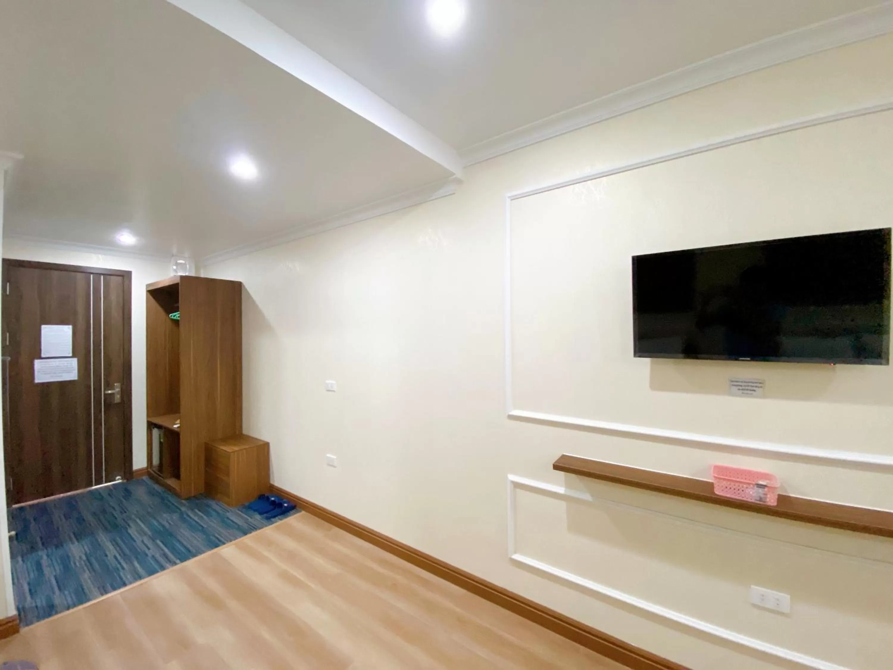 TV and multimedia, TV/Entertainment Center in Đình Vũ 3