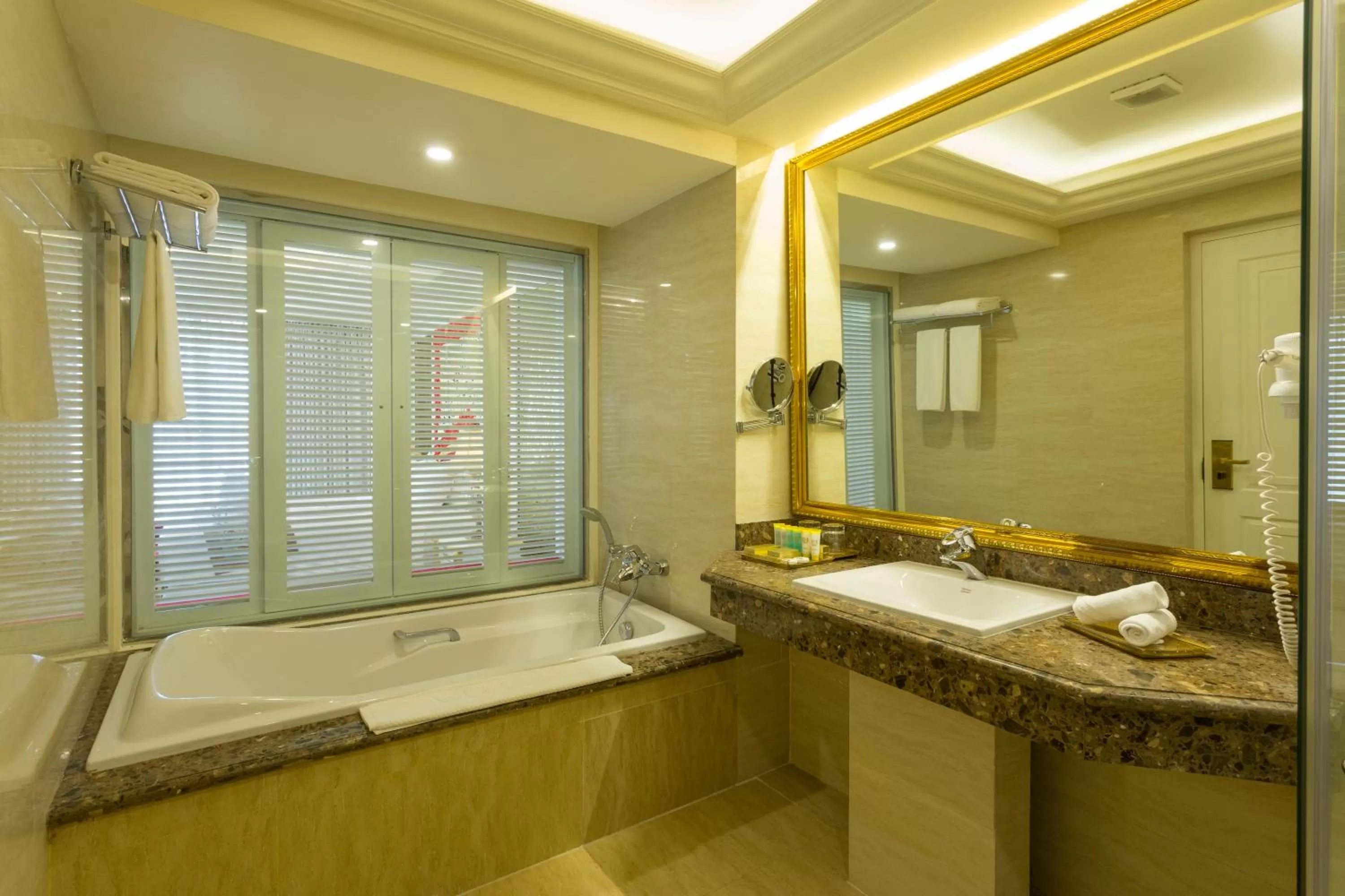 Bathroom in The Grand Kandyan