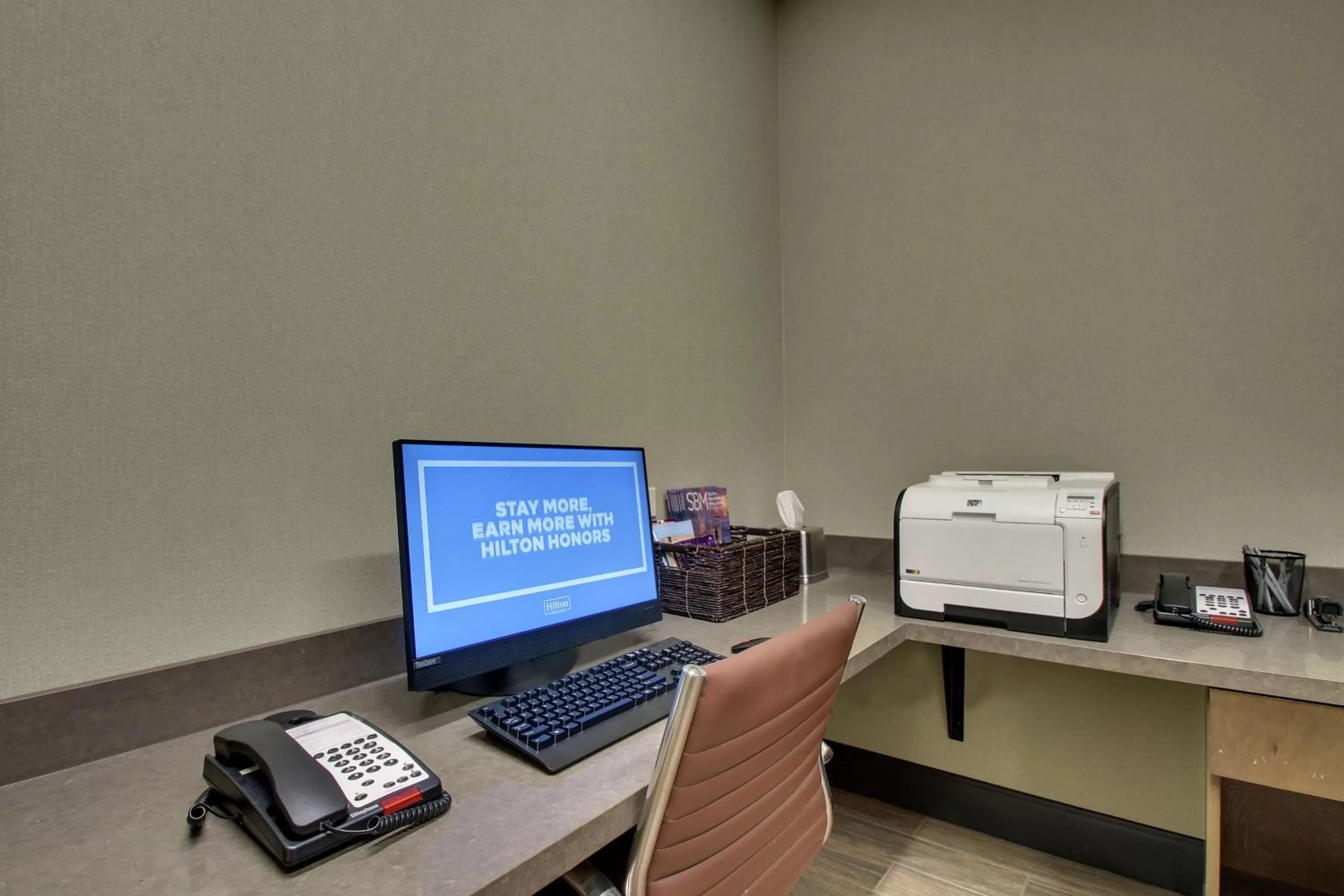 Business facilities in Hampton Inn & Suites By Hilton Southport