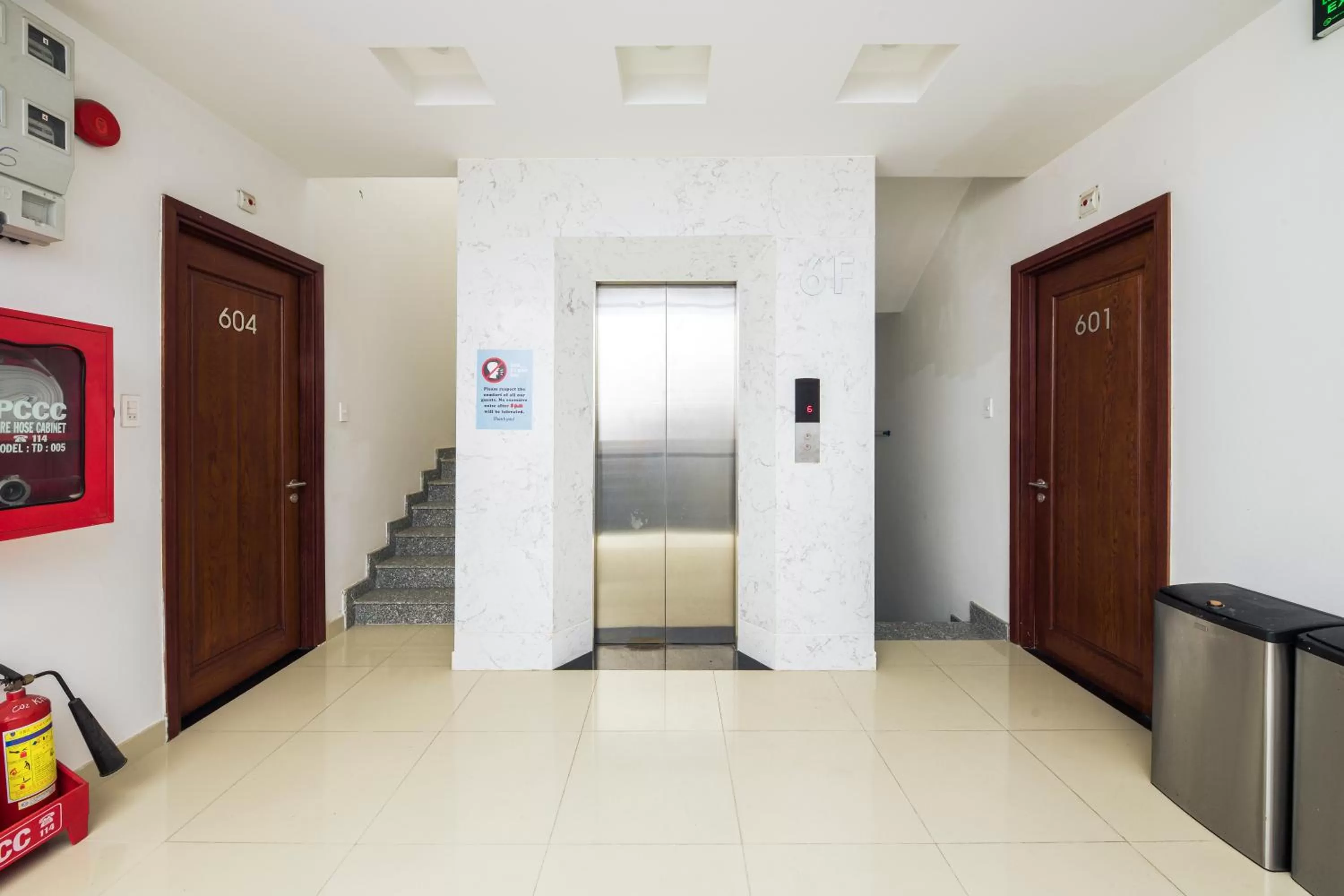 elevator, Lobby/Reception in The Green House - Serviced Apartment