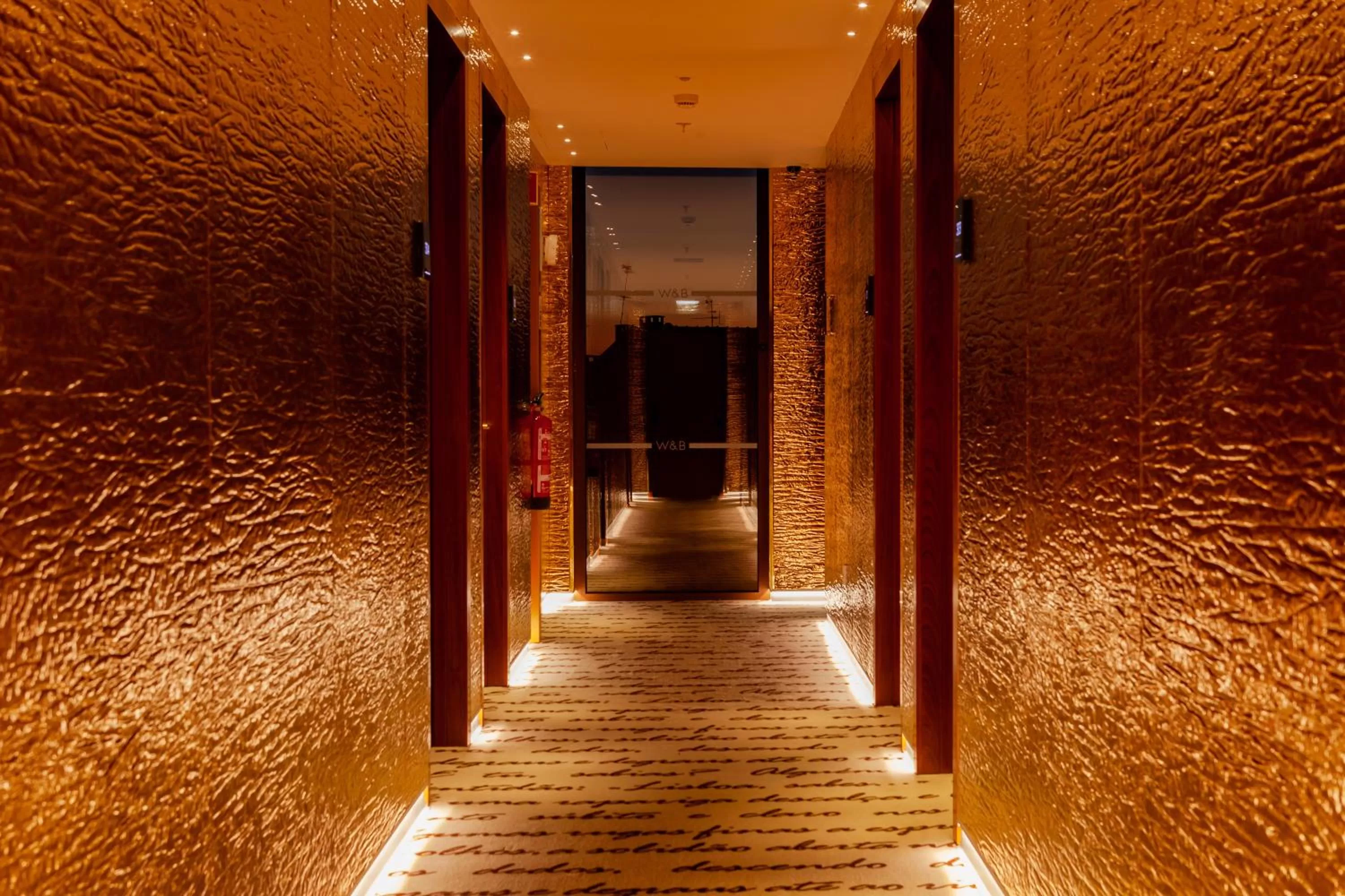 Area and facilities in Wine & Books Lisboa Hotel