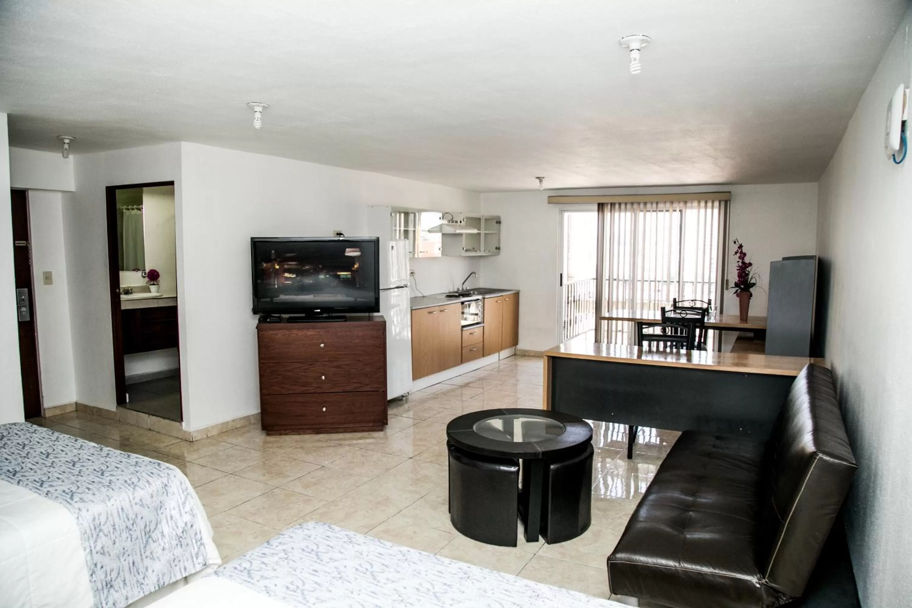 Kitchen or kitchenette in Booking Dioh