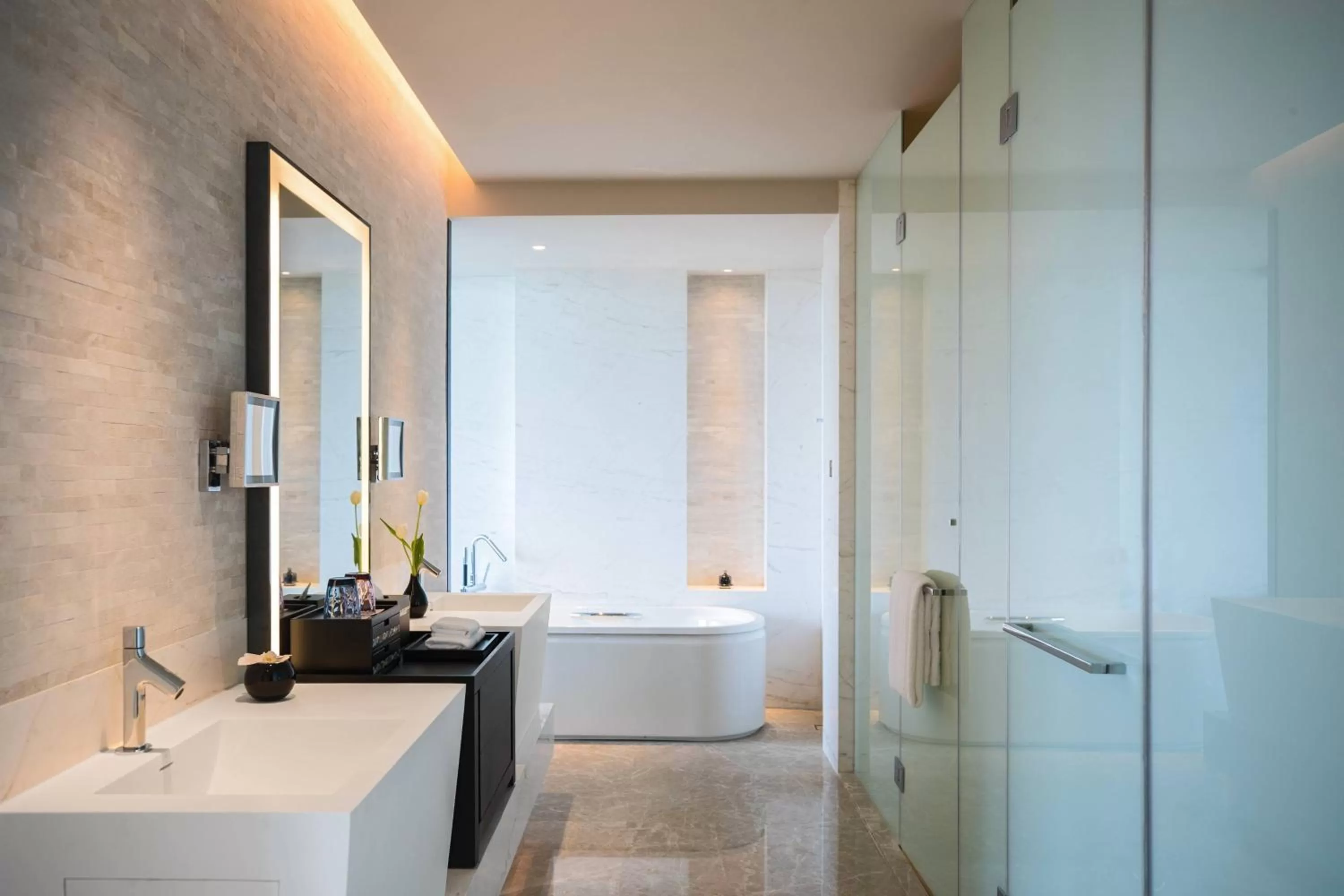 Bathroom in Renaissance Suzhou Taihu Lake Hotel