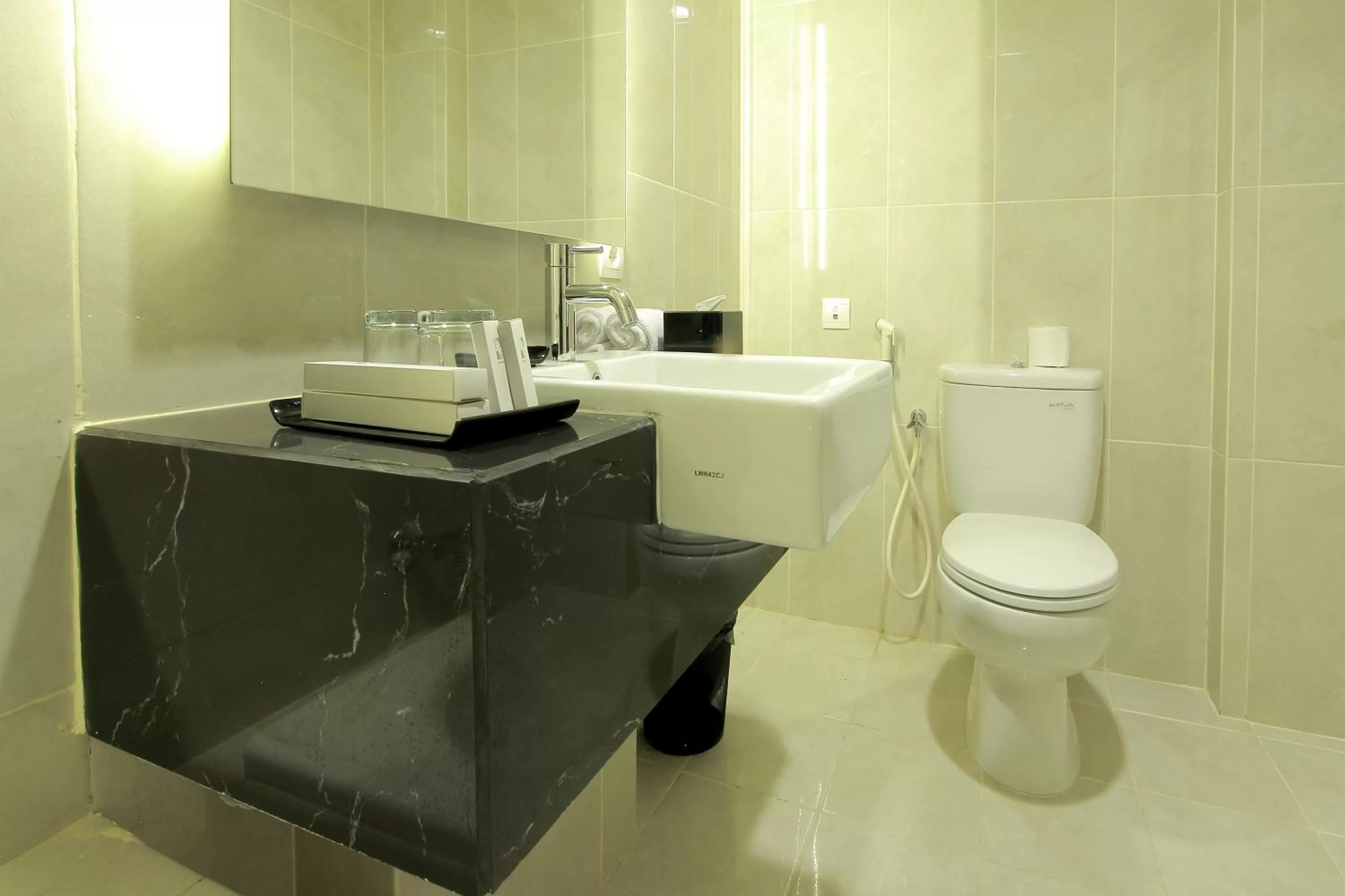 Toilet in Swiss-Belinn Malang