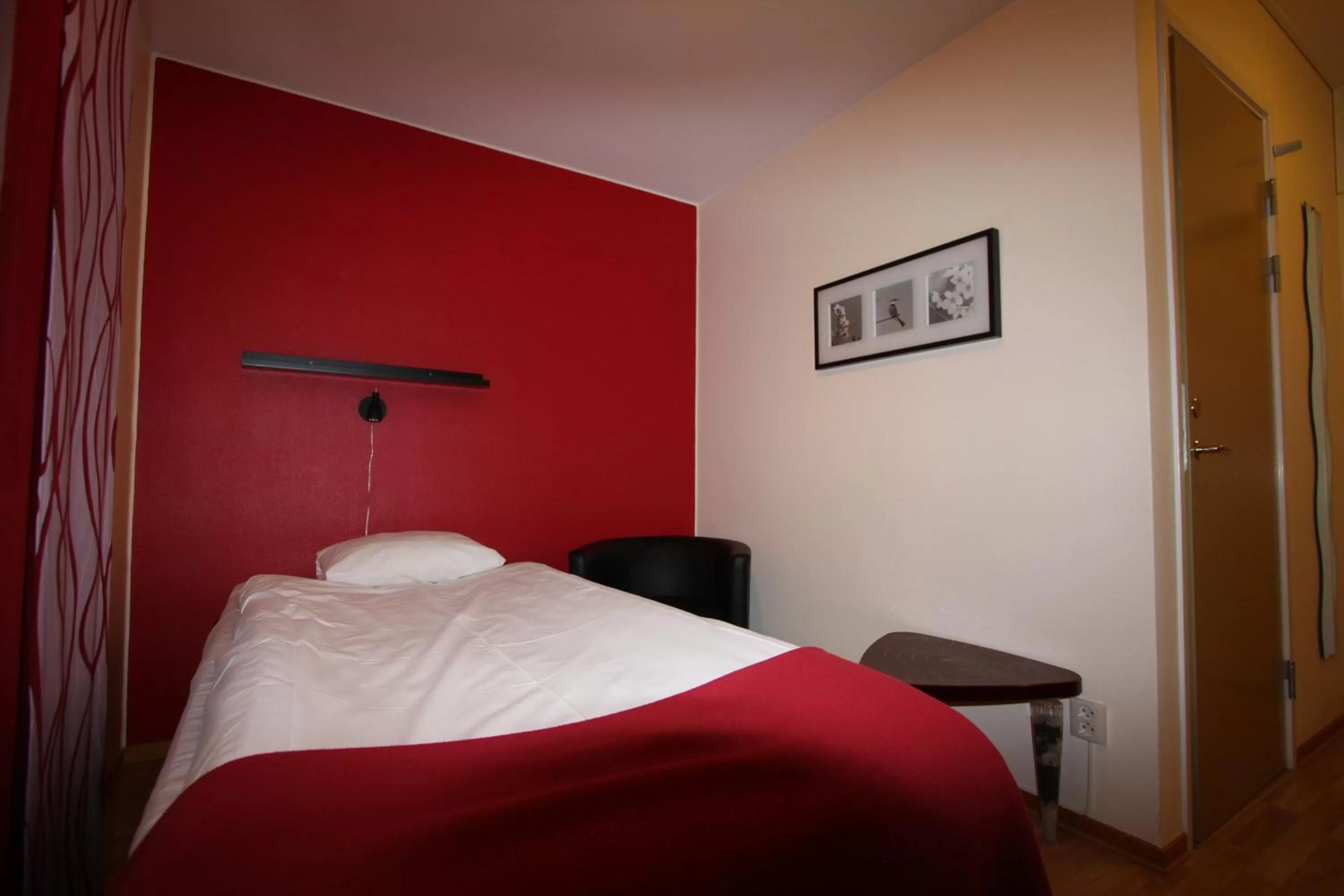 Bed in Hotell Linnéa