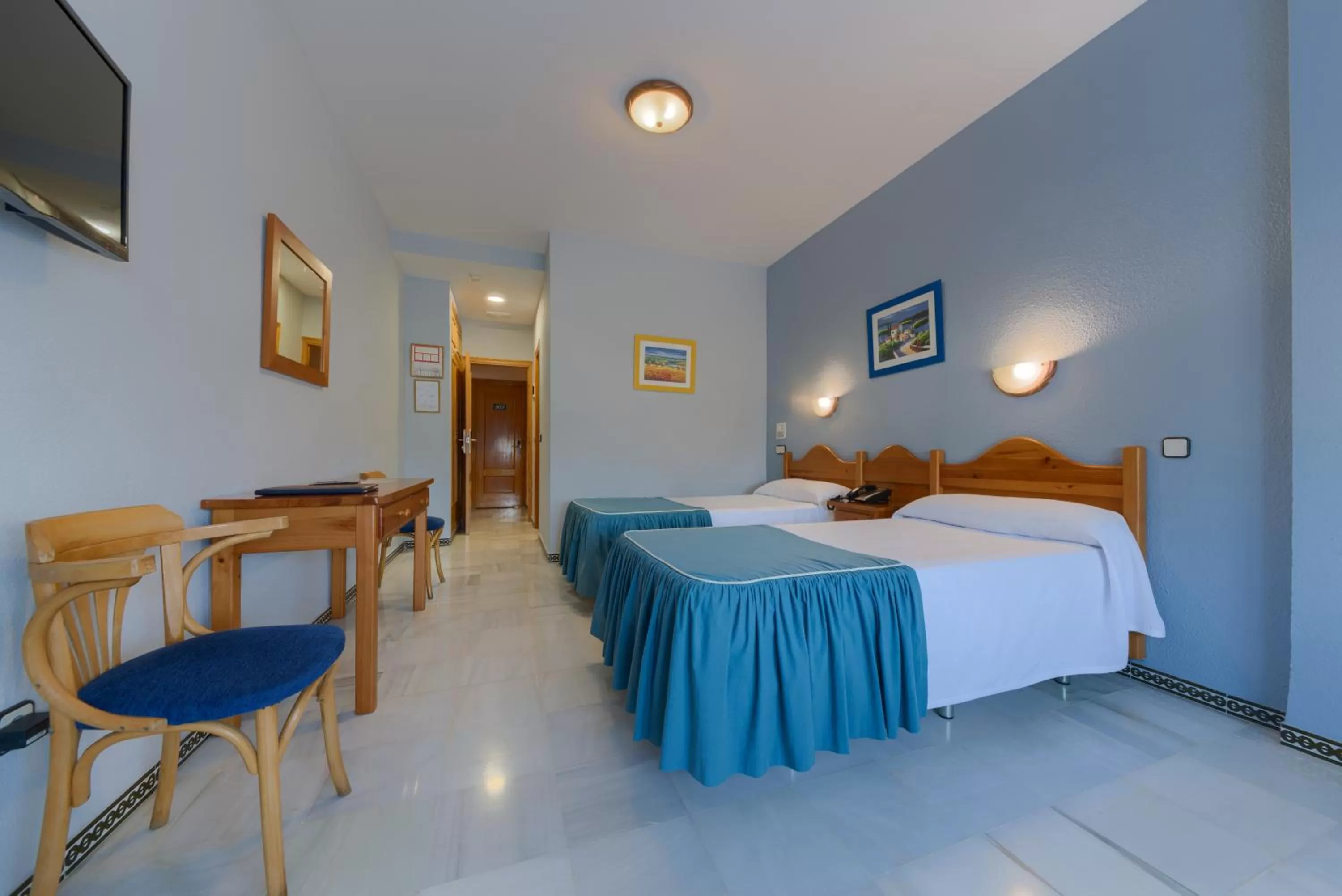 Bedroom, Bed in Hotel Torre De Los Guzmanes