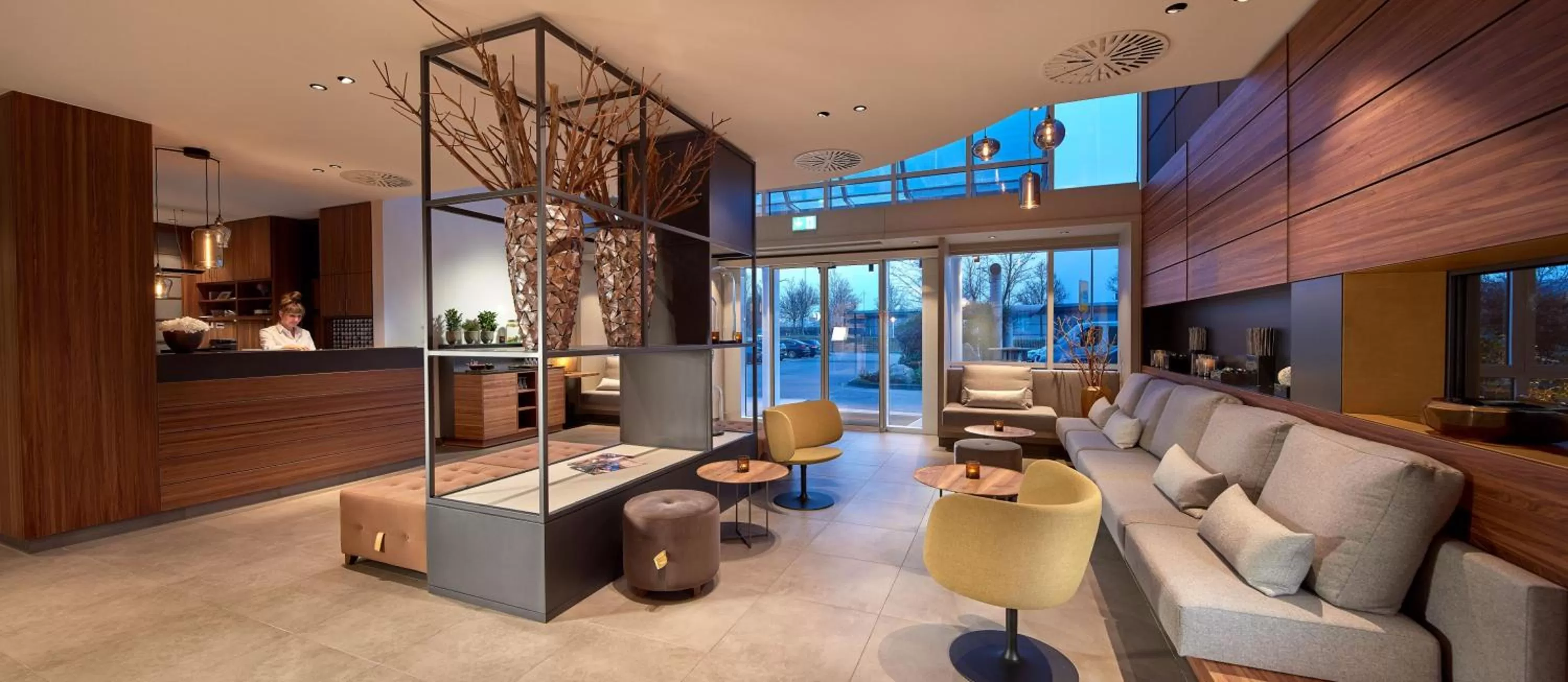 Lobby or reception in Sachsenpark-Hotel