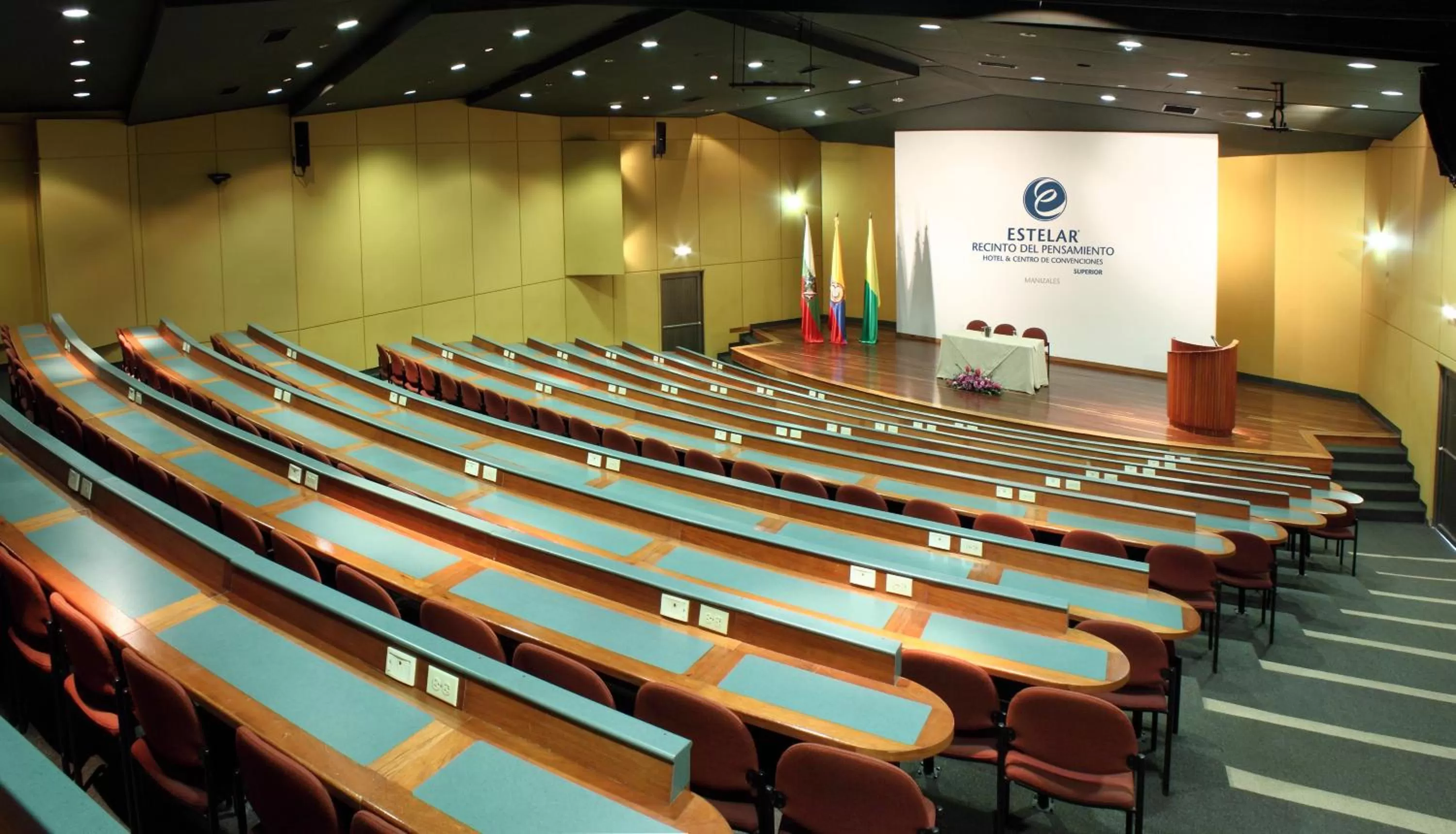 Meeting/conference room in Estelar Recinto Del Pensamiento Hotel Y Centro De Convenciones