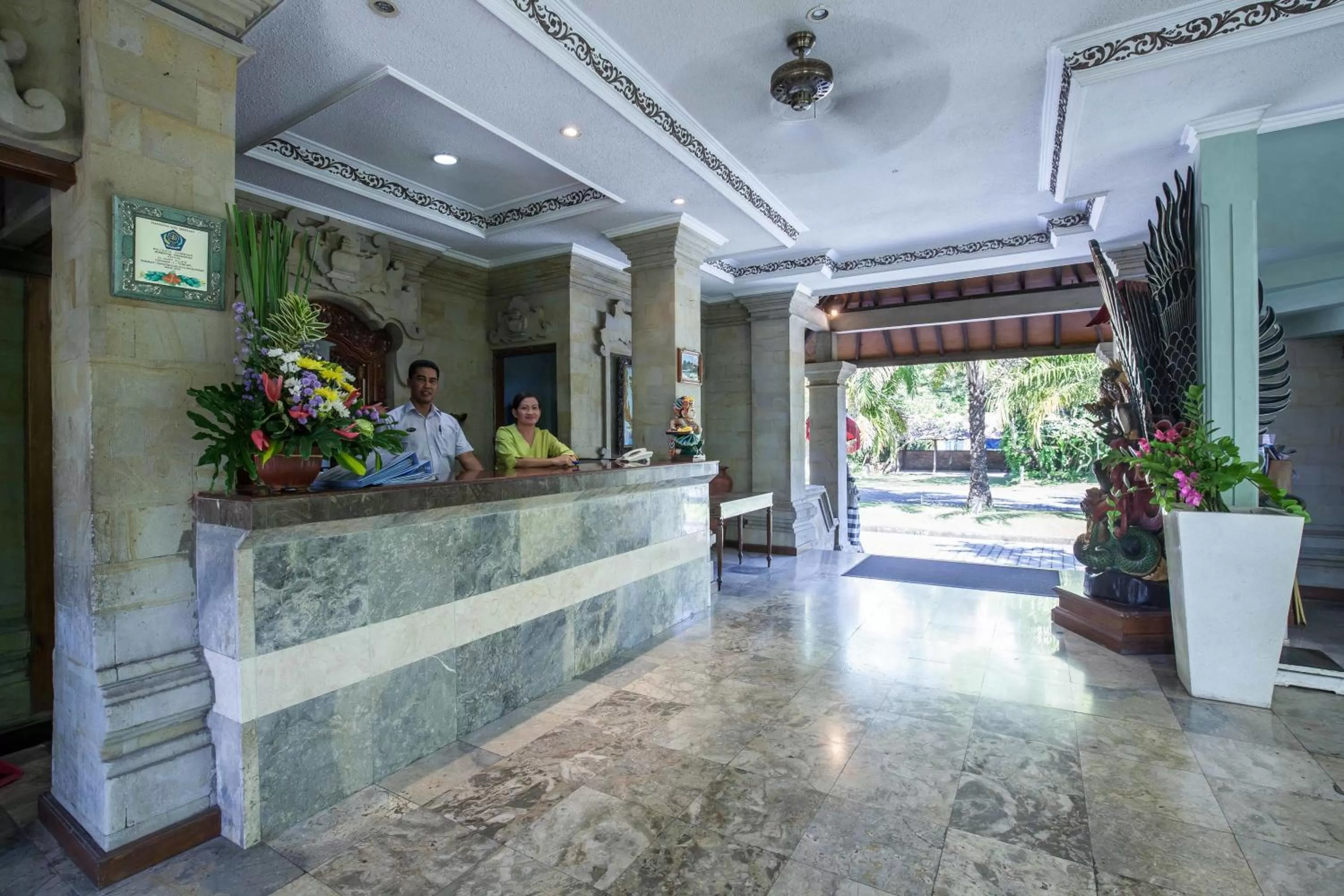 Lobby or reception in Vila Shanti Beach Front Hotel Sanur